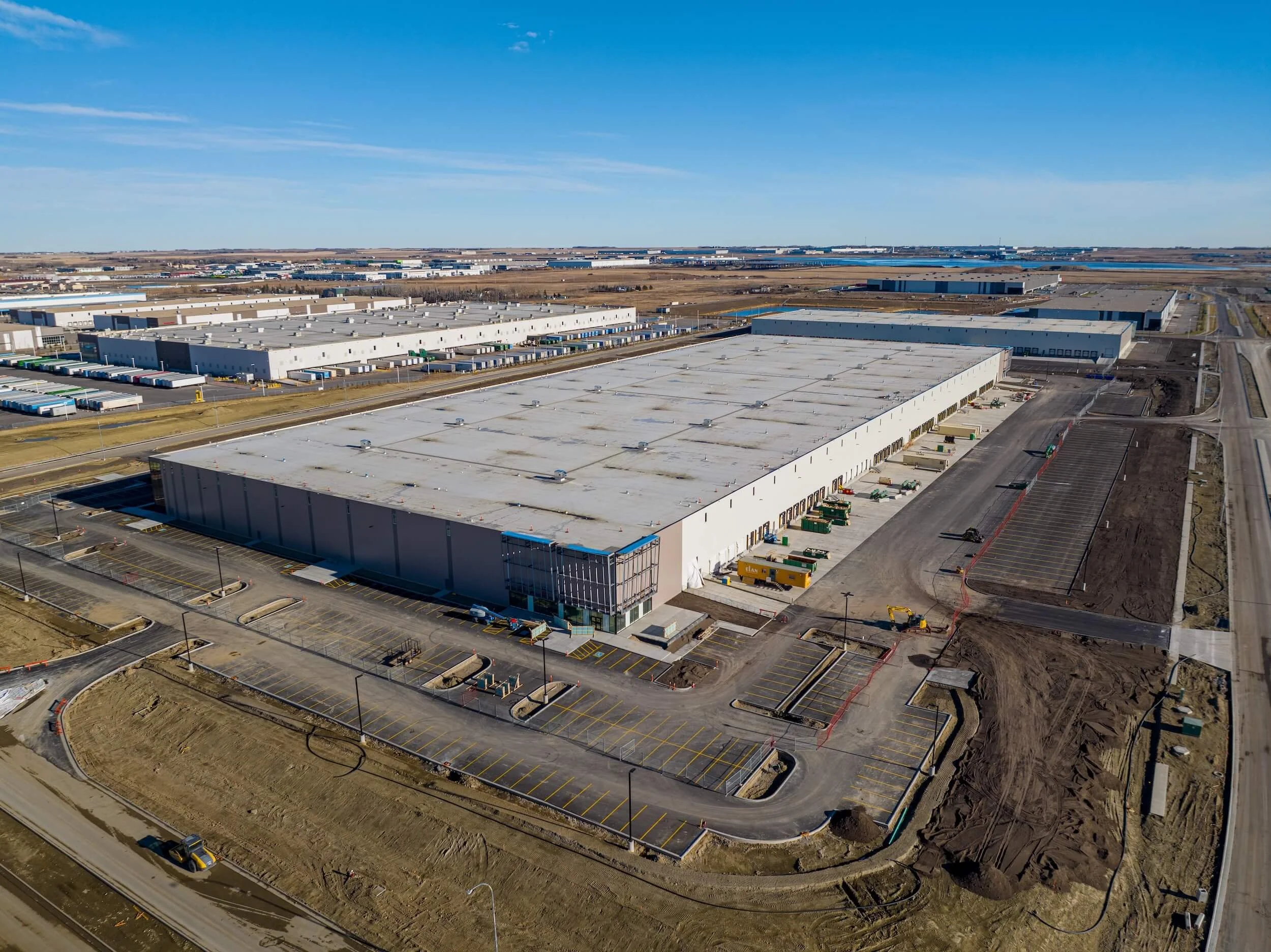 QuadReal-Property-Group-Nose-Creek-Business-Park-elan-construction13.jpg