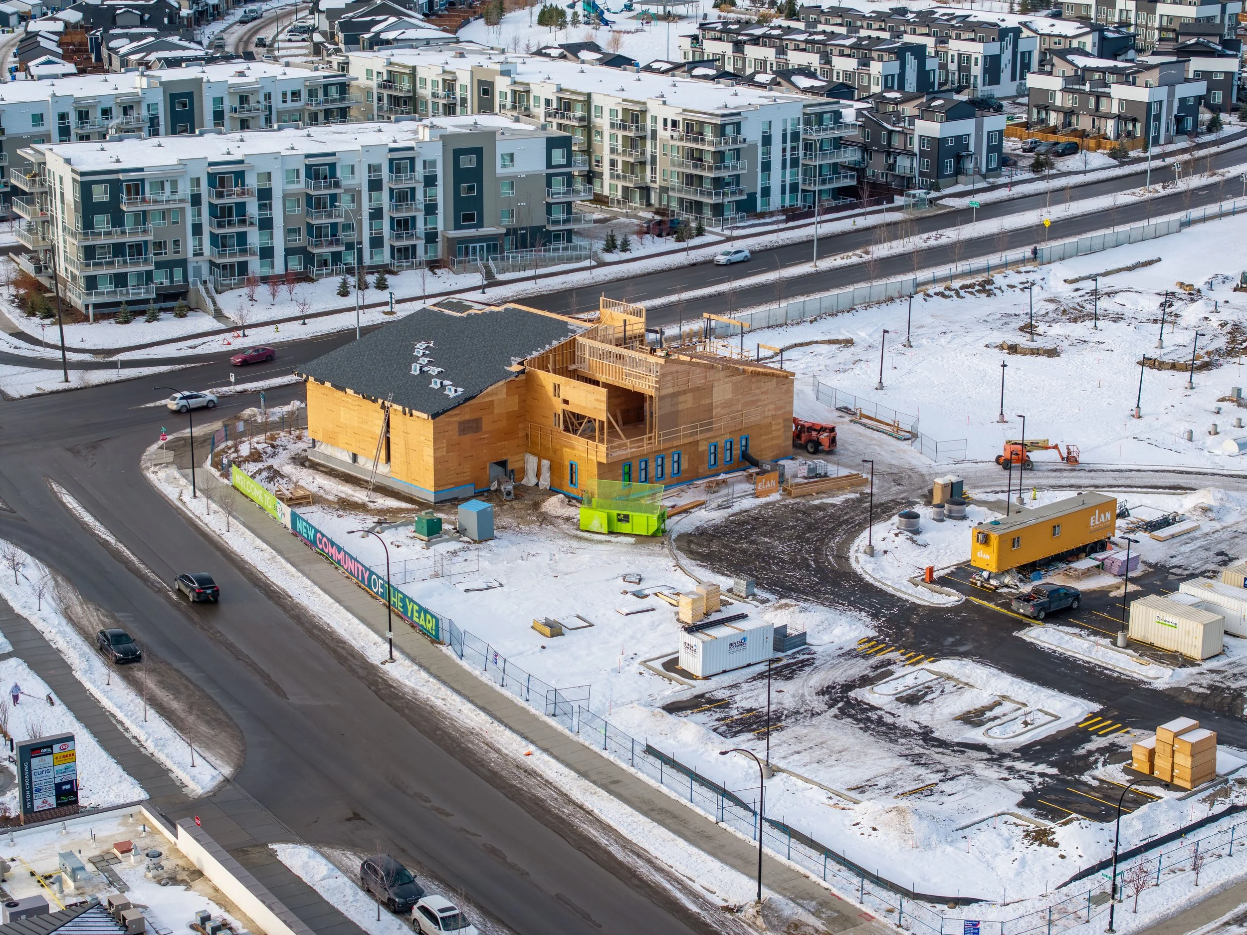 aerial-view-of-road-intersection-brookfield-seton-hoa-building-elan-construction9.jpg