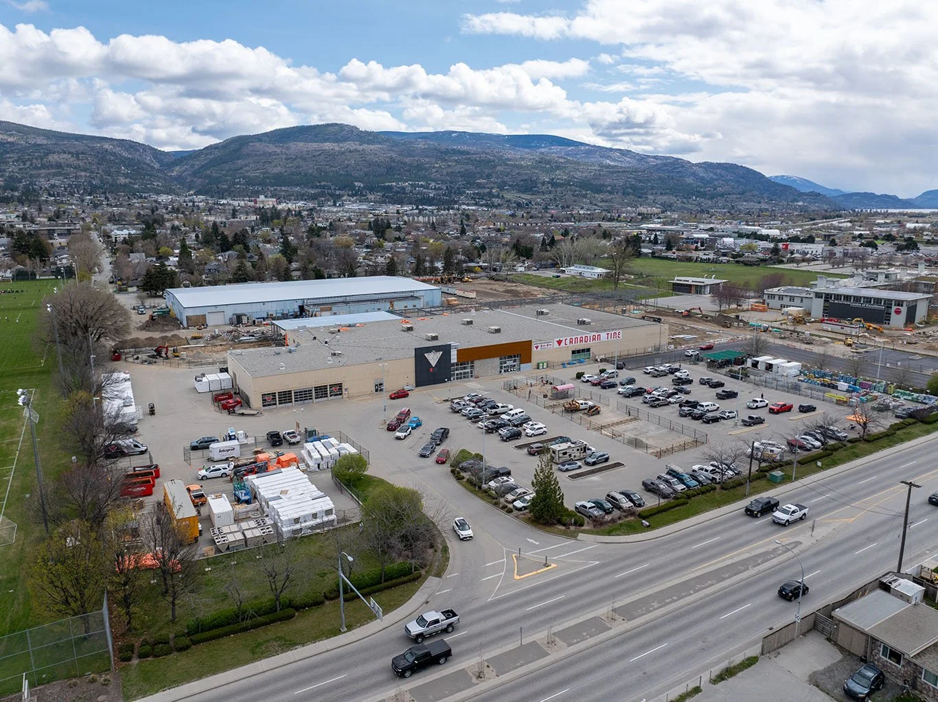 elan-canadian-tire-in-penticton-2.jpg