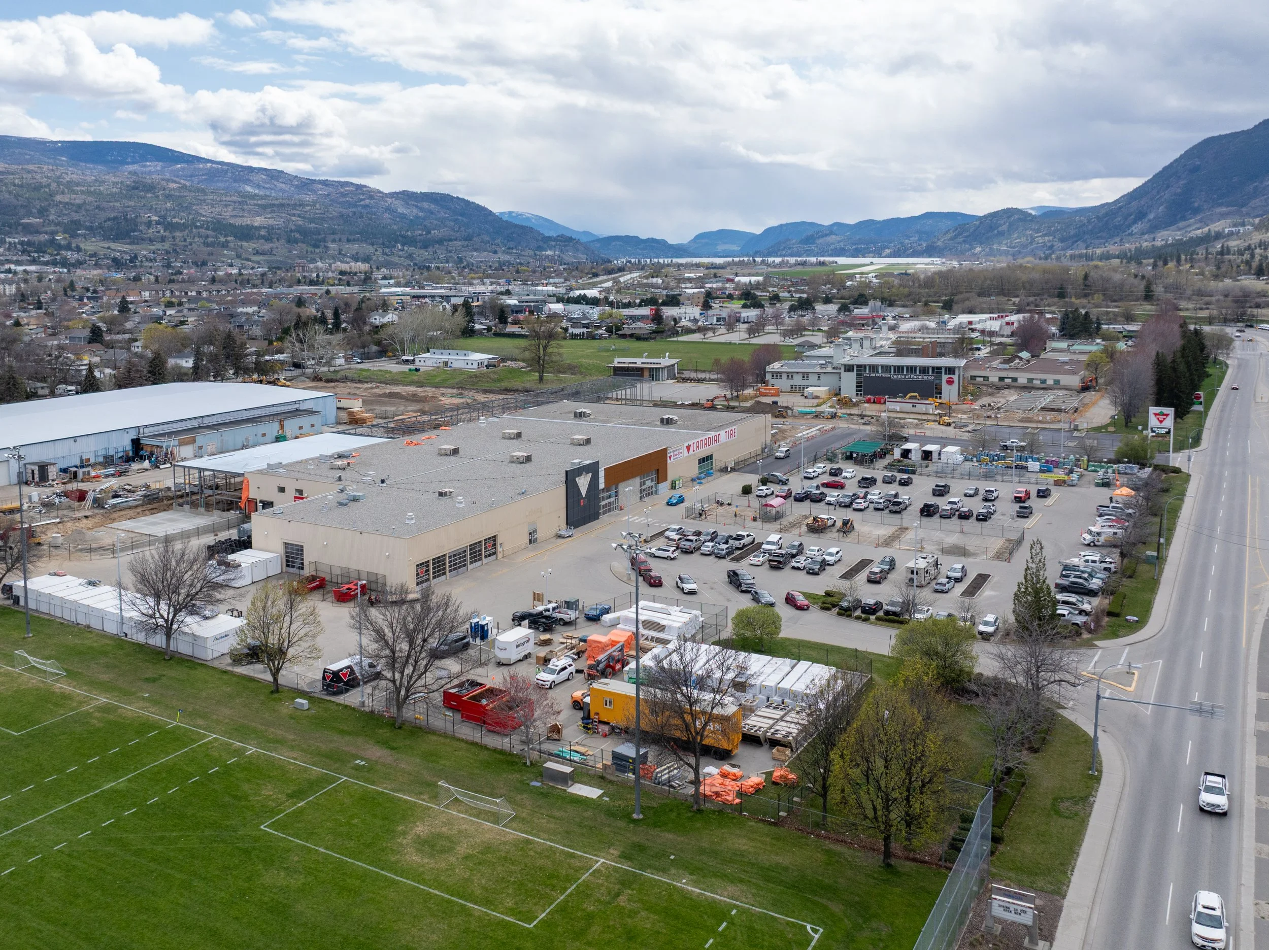 elan-canadian-tire-in-penticton-1.jpg