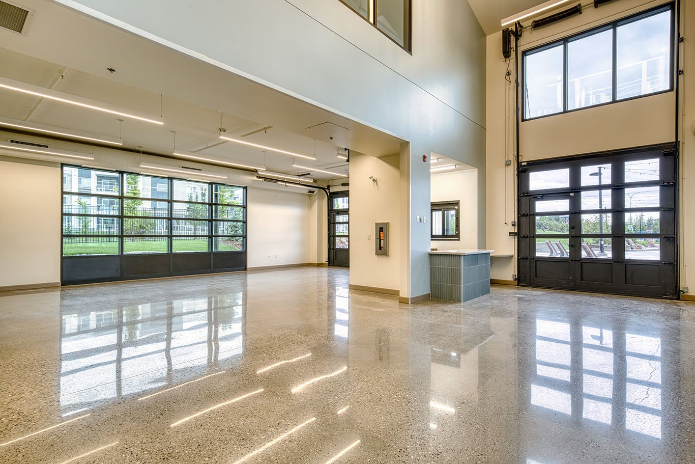 Elan Construction_seton HOA_garage room.jpg