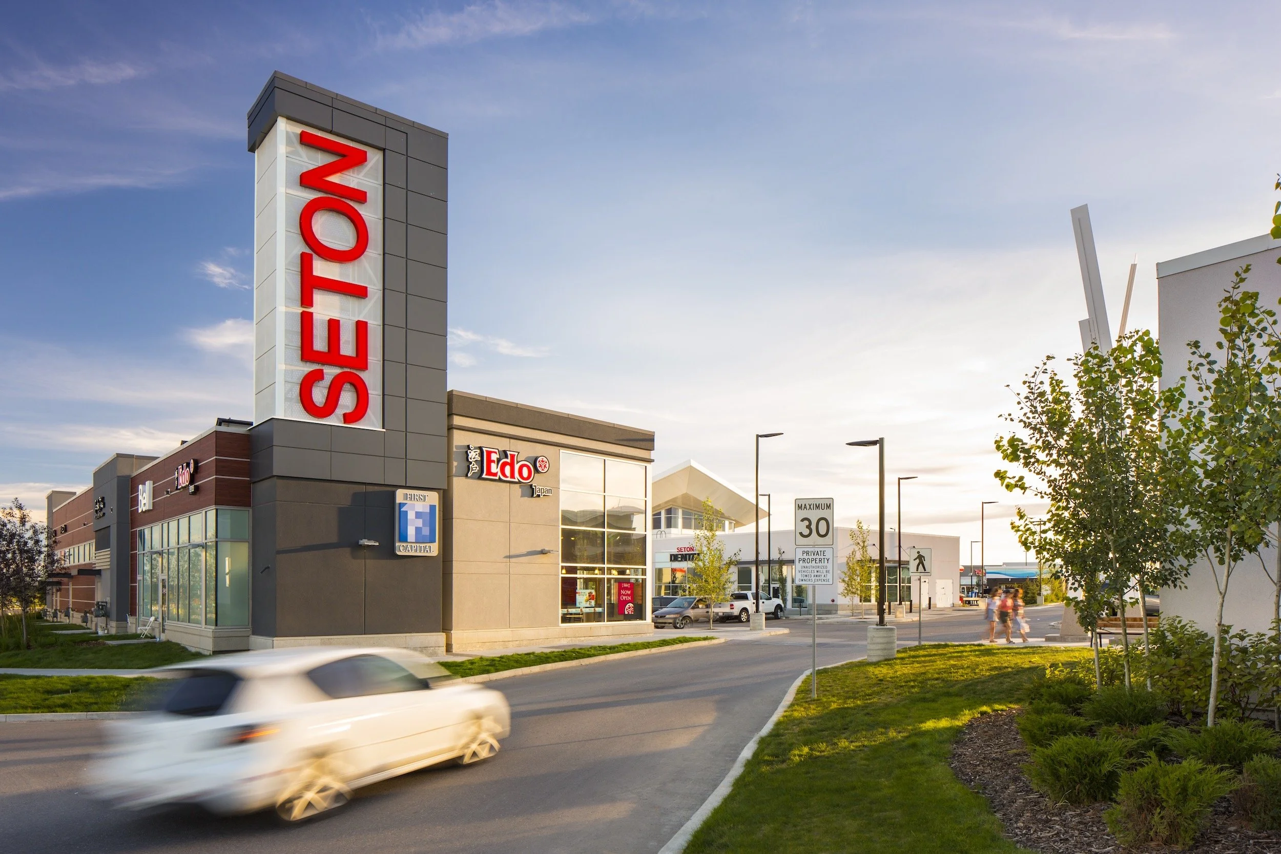 seton-gateway-and-north-retail-district-11.jpg