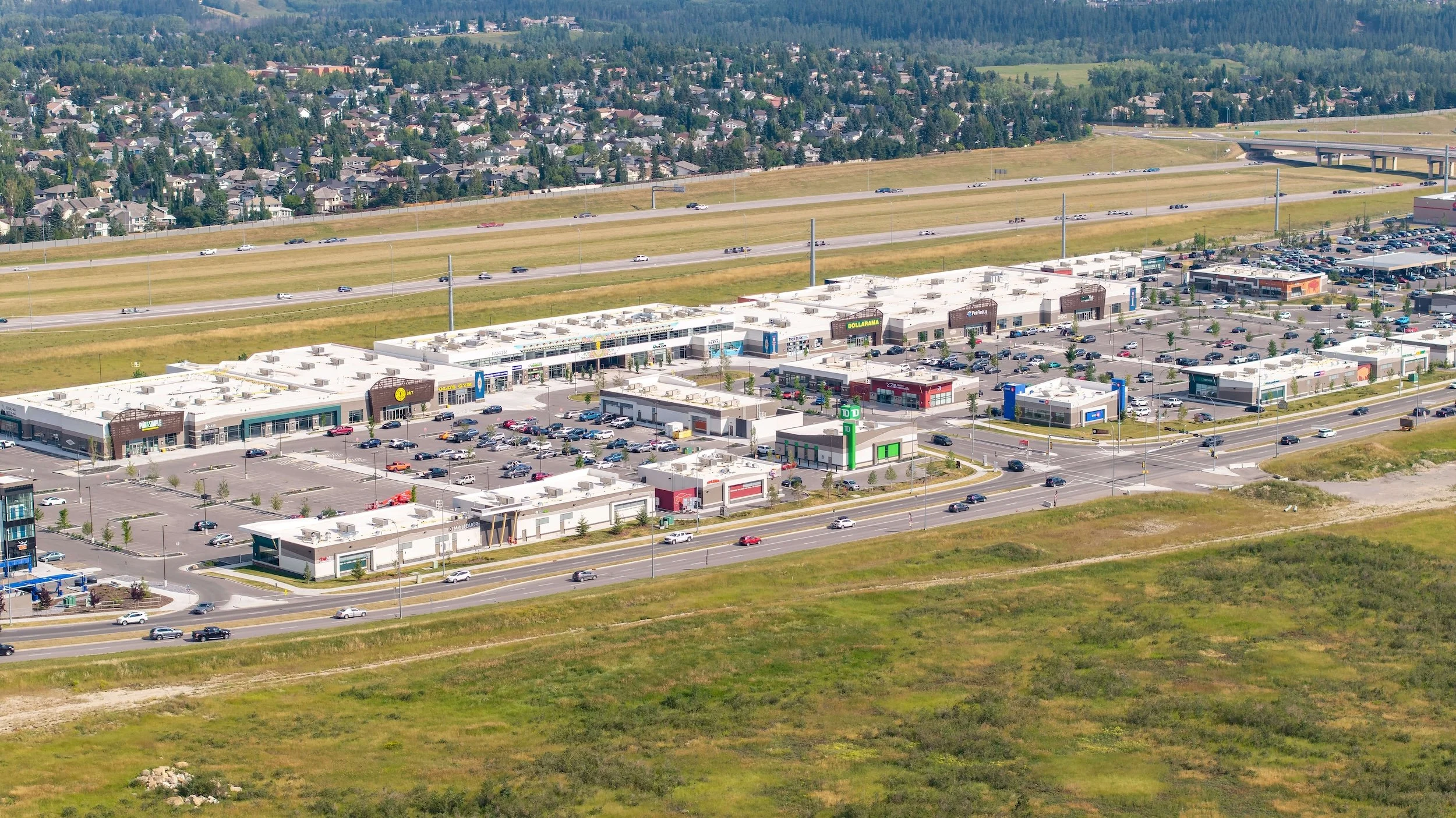 taza-shops-at-buffalo-run-landscape-elan-construction.jpg