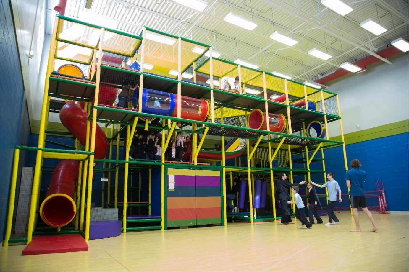 renert-centre-the-hybrid-private-school-gym-building-by-elan.jpg