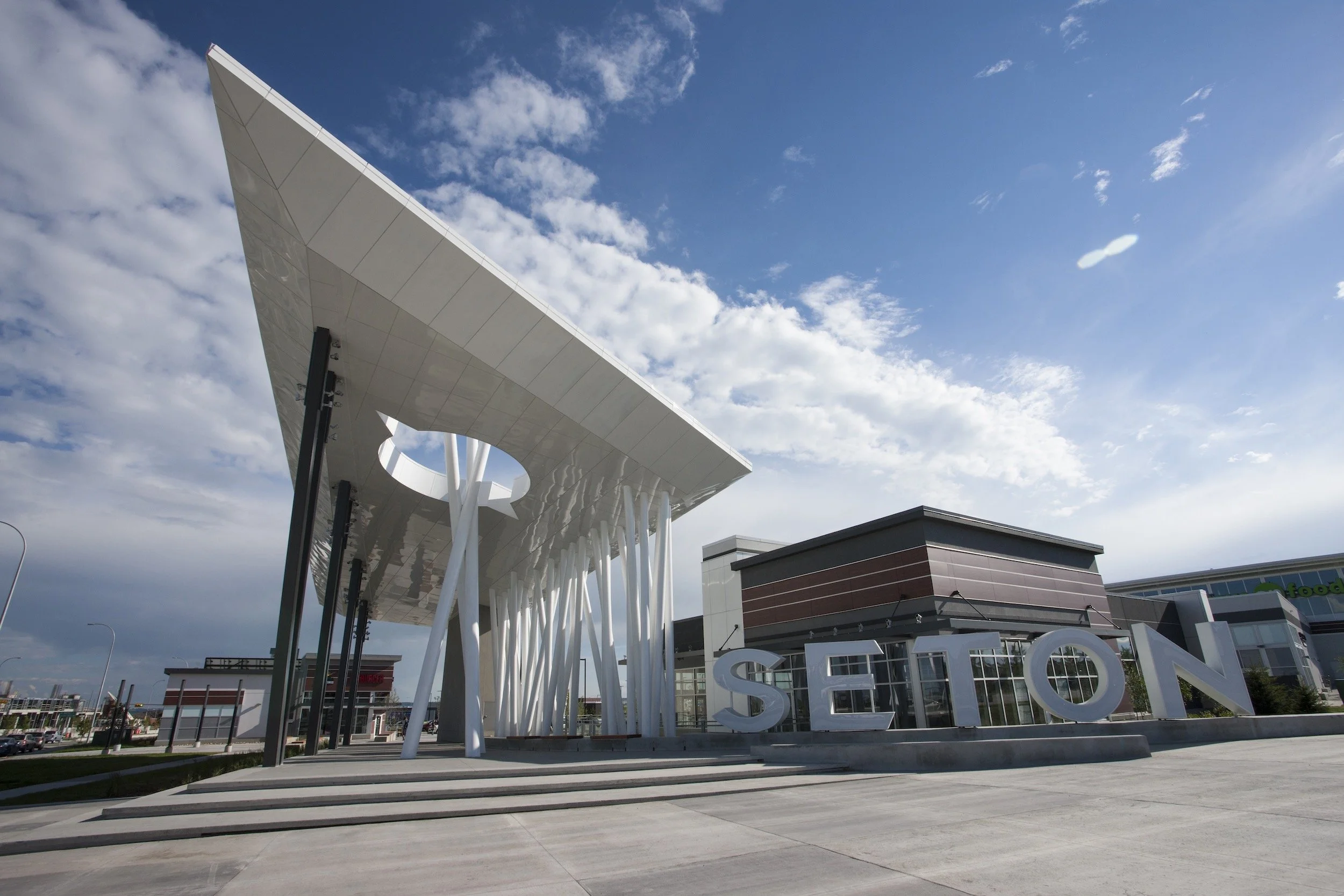 Seton - Gateway and North Retail District-3.jpg