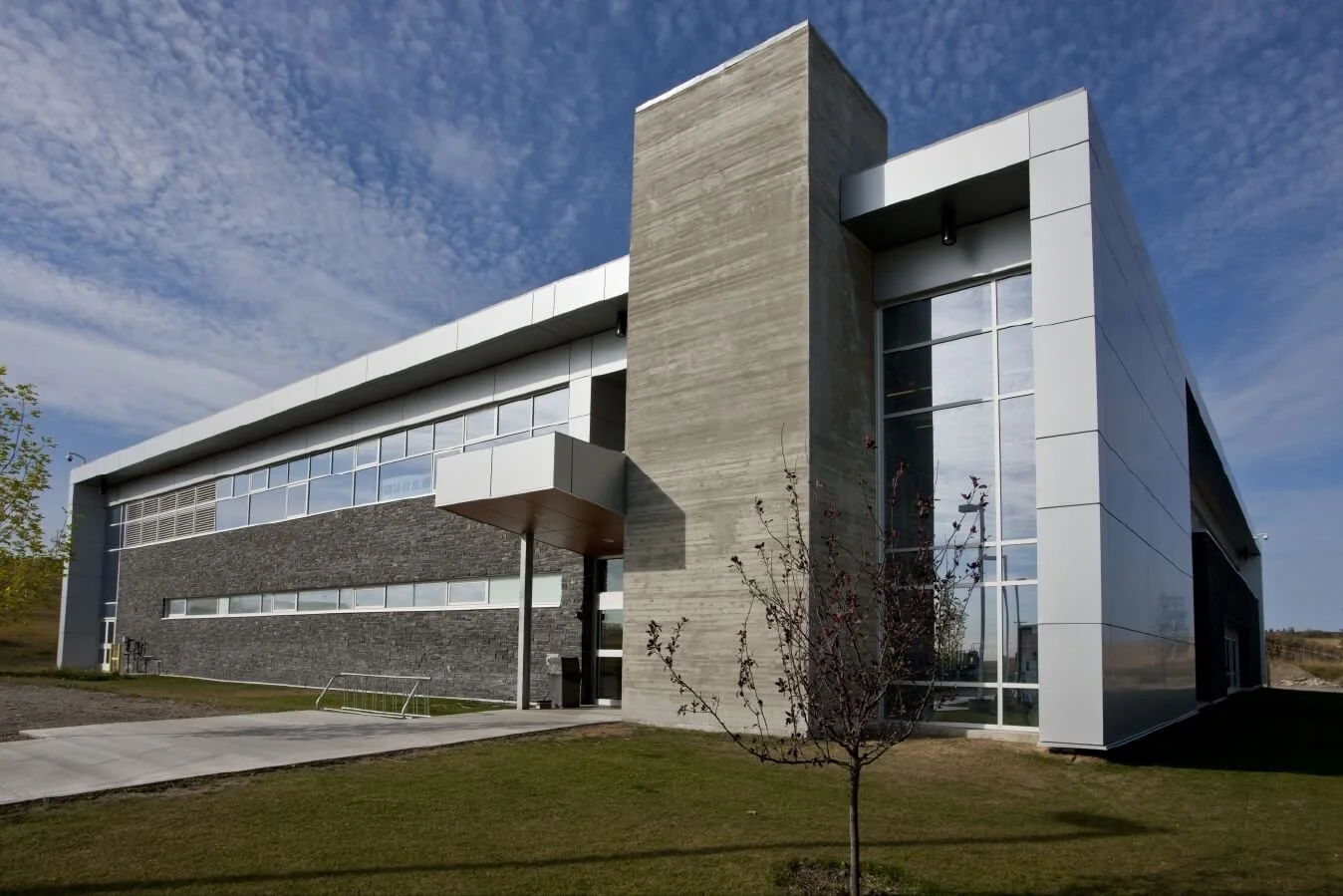 bearspaw-christian-school-by-elan-construction-external-building2.jpg