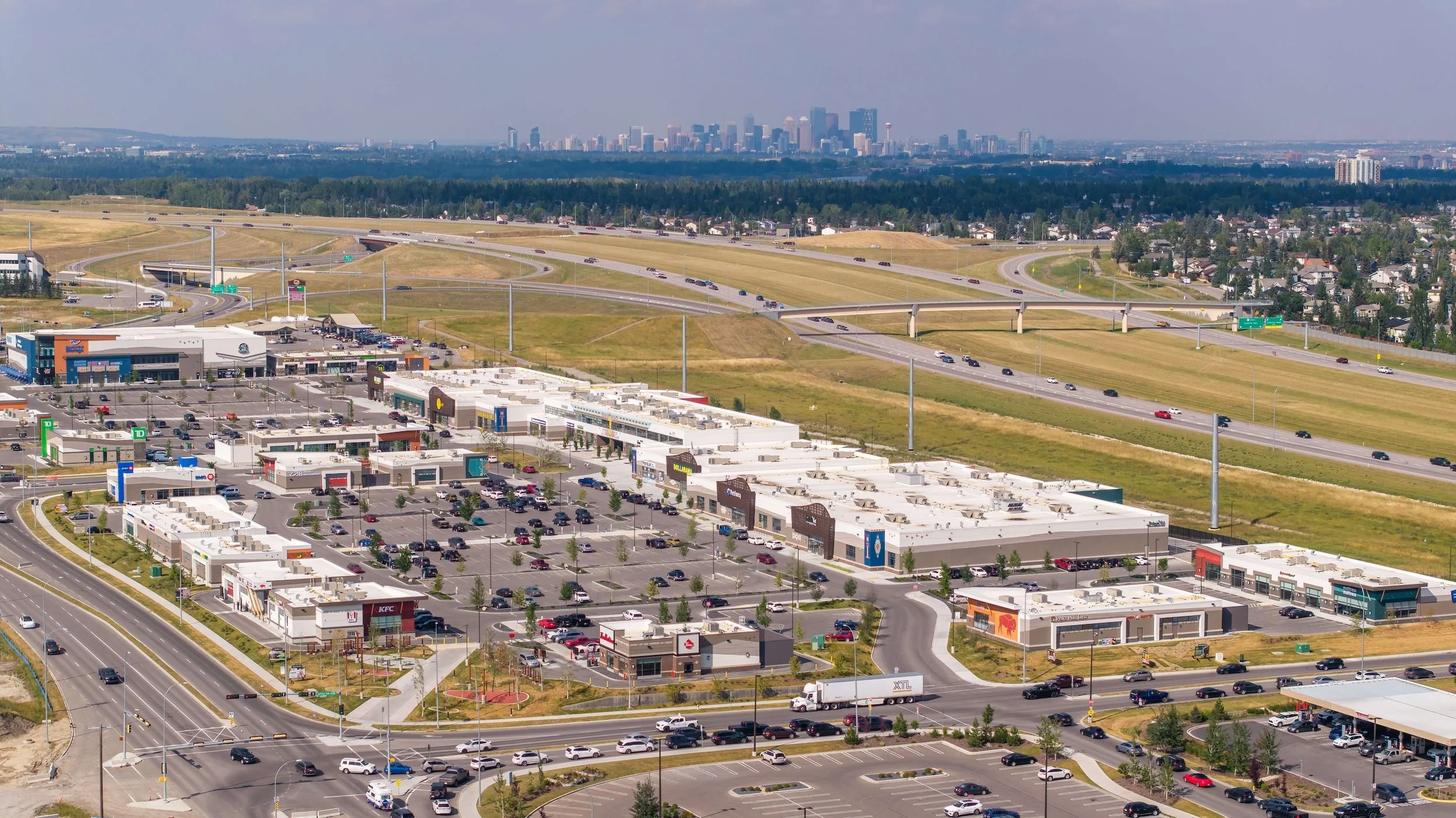 taza-shops-at-buffalo-run-landscape-elan-construction