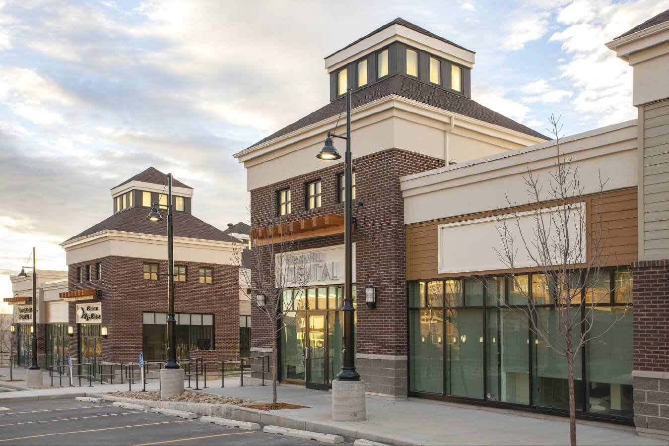 gates-of-nolan-hill-plaza-elan.jpg