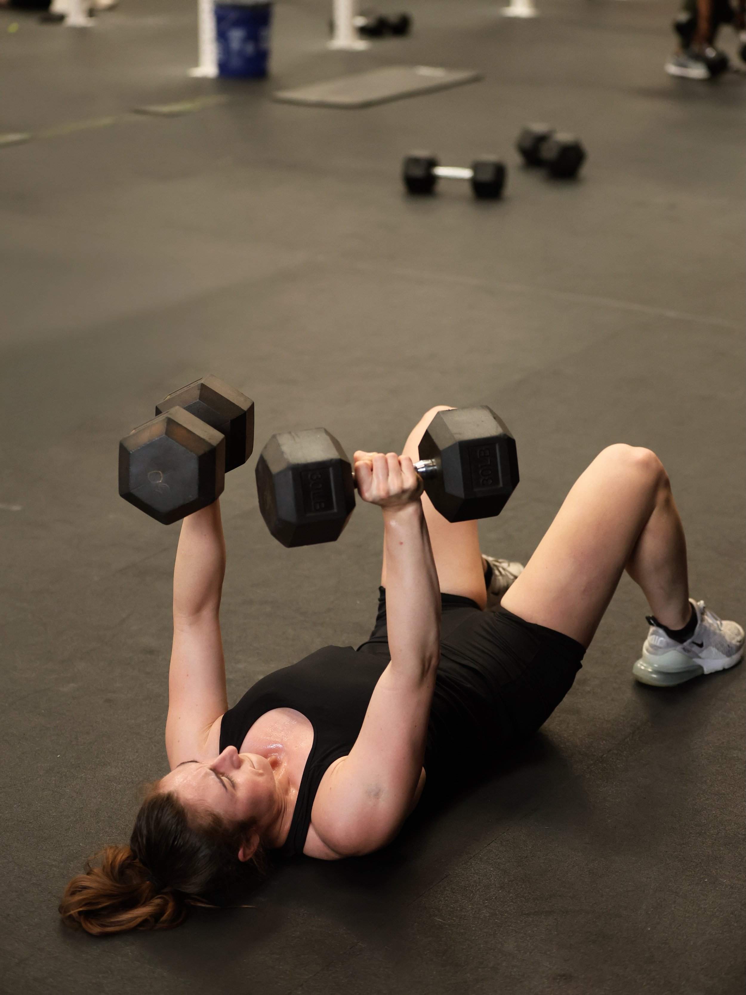 DUMBBELL LINDA isn&rsquo;t flashy. It doesn&rsquo;t care what your max lift is. It asks a much harder question:

Can you keep showing up when it gets uncomfortable?

Descending reps, high volume.
 &bull; Dumbbell Deadlifts (50/35 lb) &bull; Dumbbell 