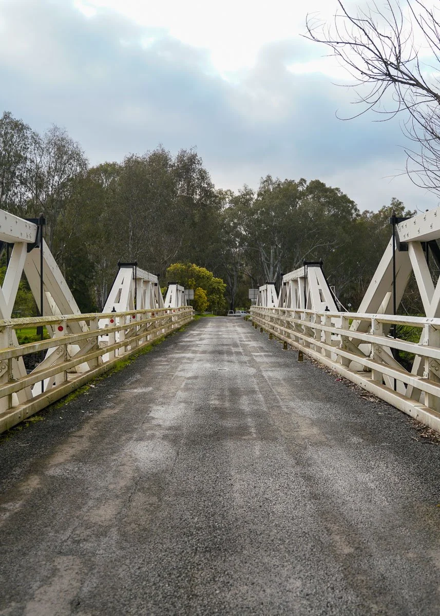 Junction bridge