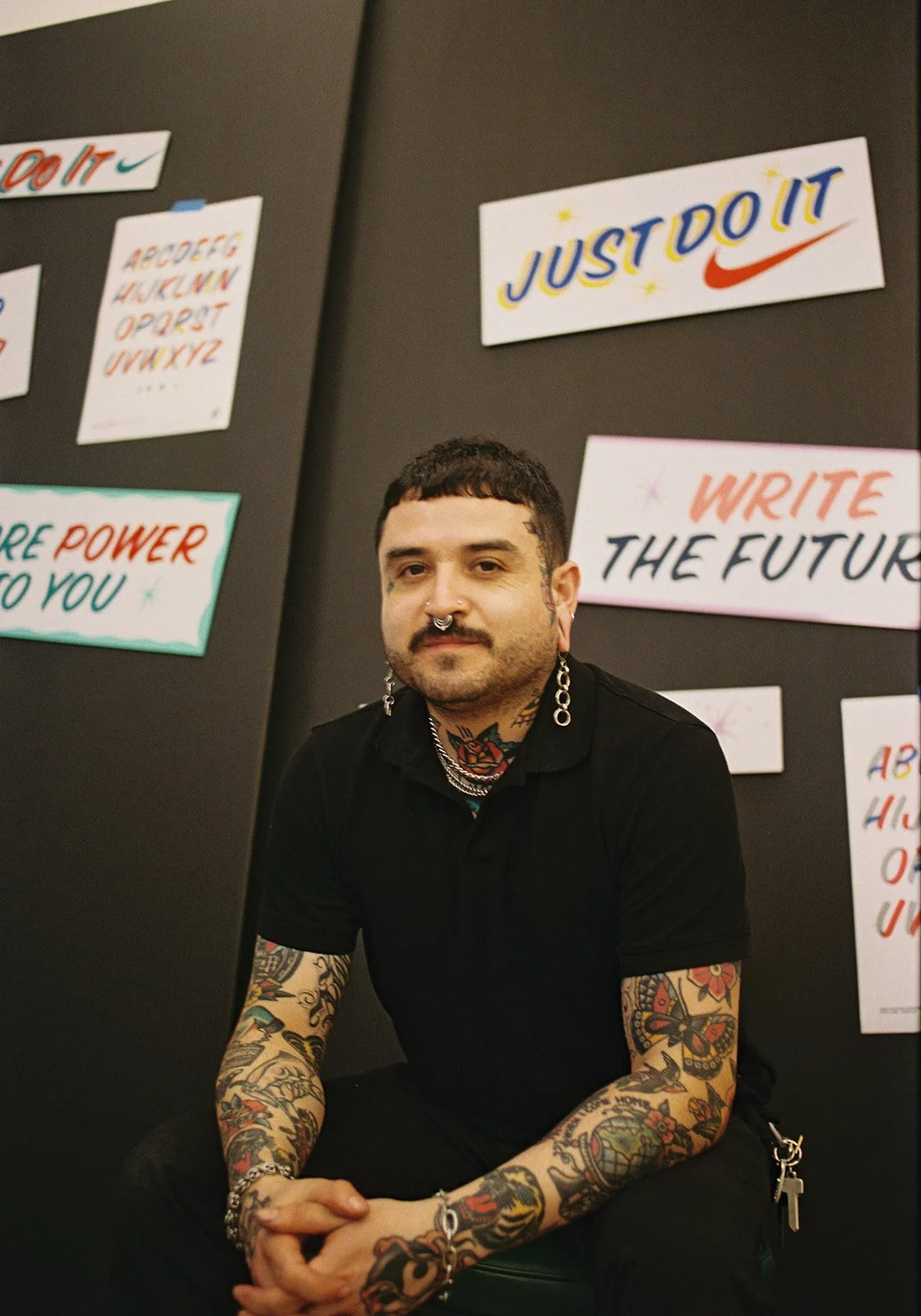 Show &amp; Tell: Bryan Yonki, Sign Painter at Well Done Signs