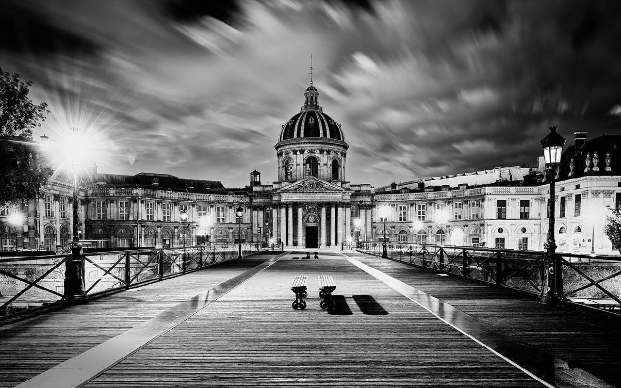 Ian Borthwick, Purely Academic , 2020
Swirling clouds over the hallowed dome of the Institut de France – home of the French Academy, symbol of enlightenment and virulent guardian of the French language since 1795. As seen from the Pont des Arts, w