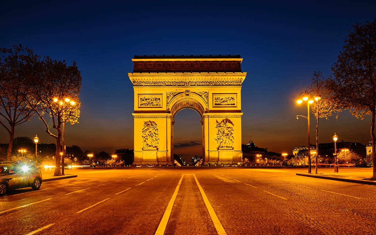 Ian Borthwick, Arresting Spectacle , 2020
Another key moment in my quest to document Paris under lockdown. Around sunset, this spot at the top of the Champs-Elysées is usually overrun with photographers and selfie-takers, a high-risk environment w