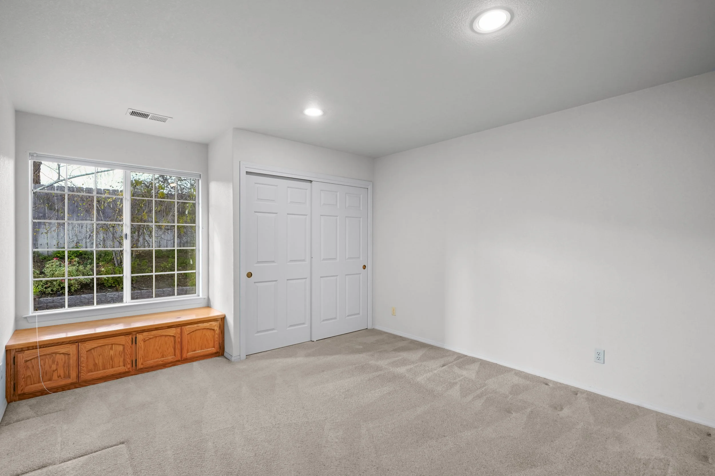 27_745 inga rd-27.jpg