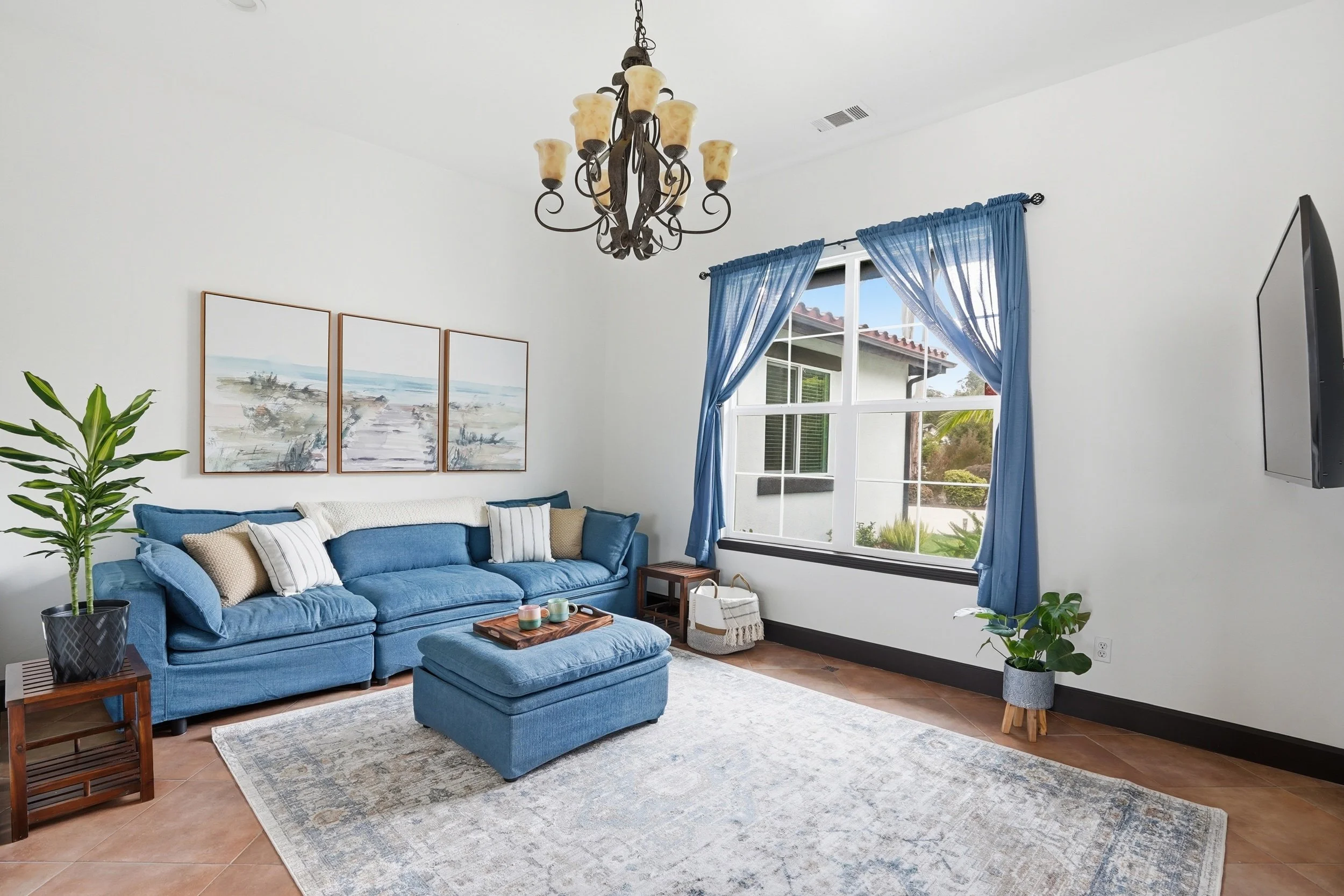 6_1390 coloma ln-4.jpg