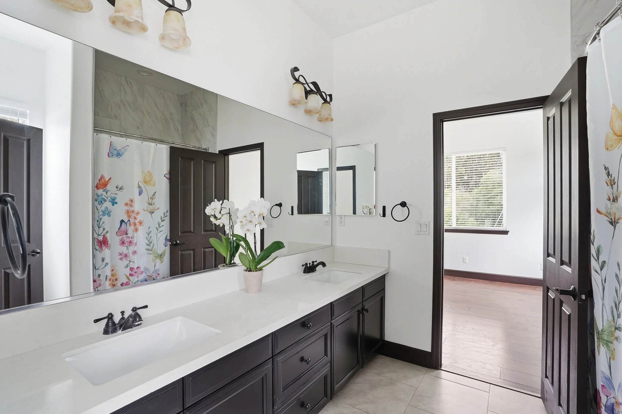 23_1390 coloma ln-20.jpg