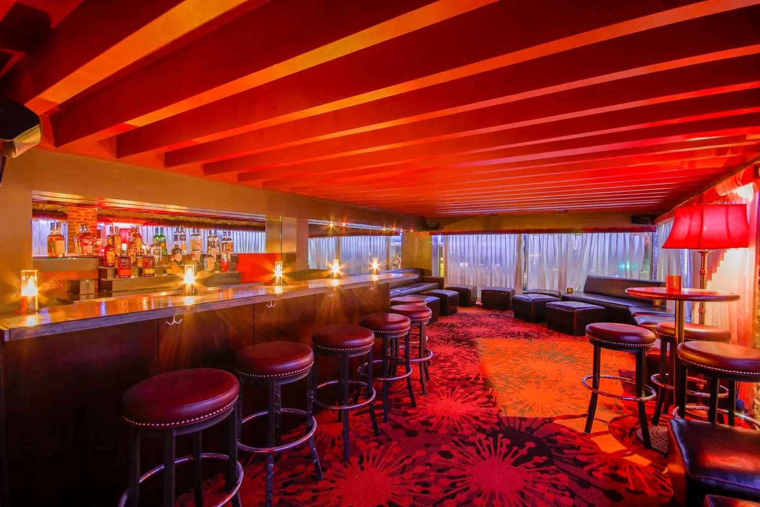 Bar photo 1