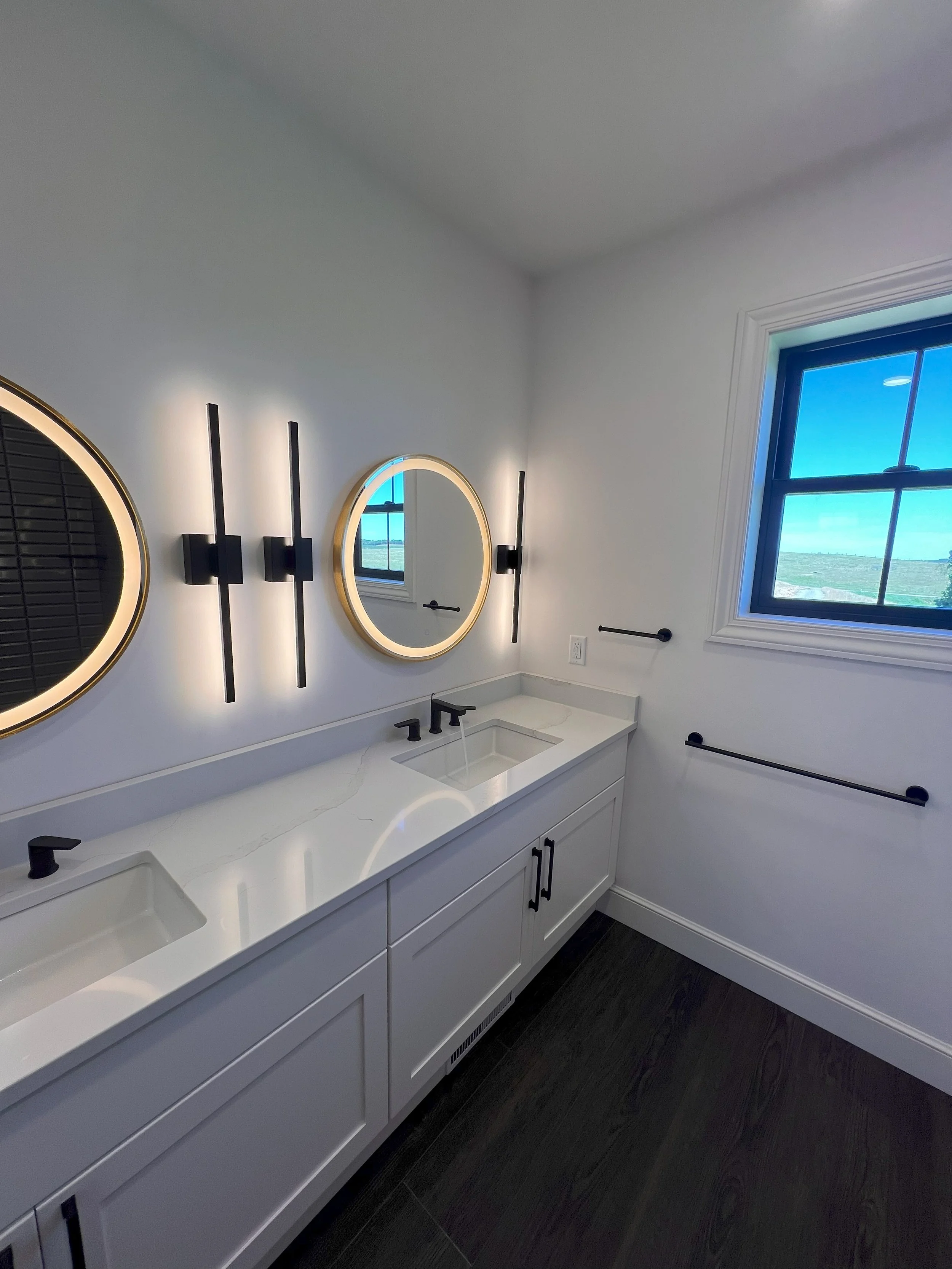 Ware Cabin Bath.jpg