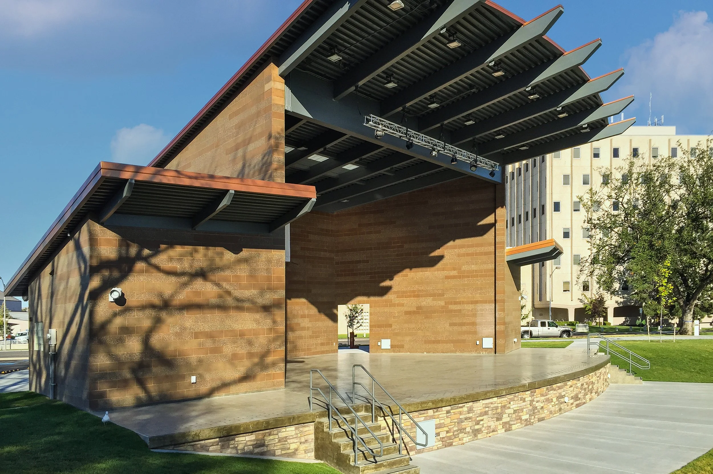 Richland HAPO Community Stage