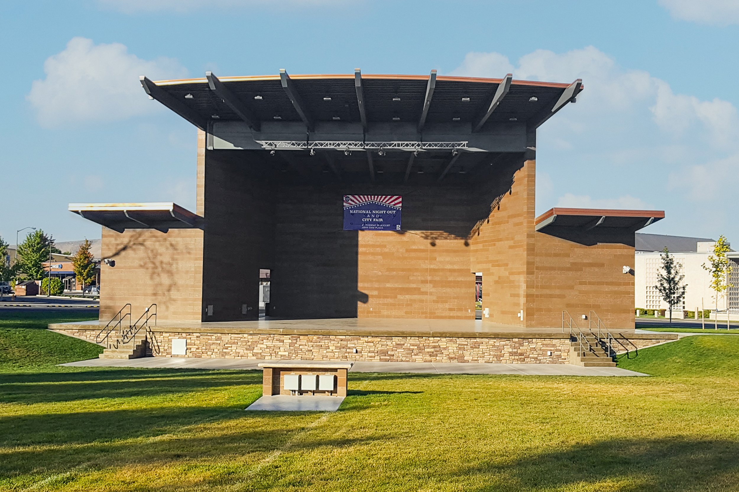 Richland HAPO Community Stage