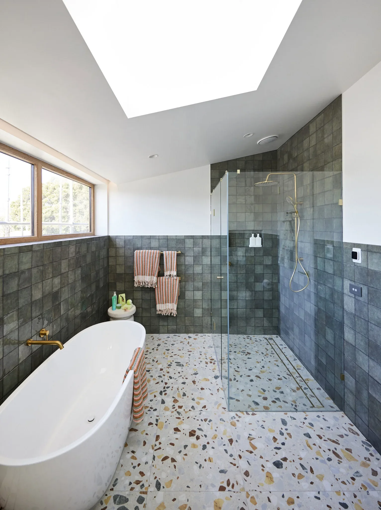 Luxury and Modern Bathroom renovations by Build One Design & Construction Melbourne