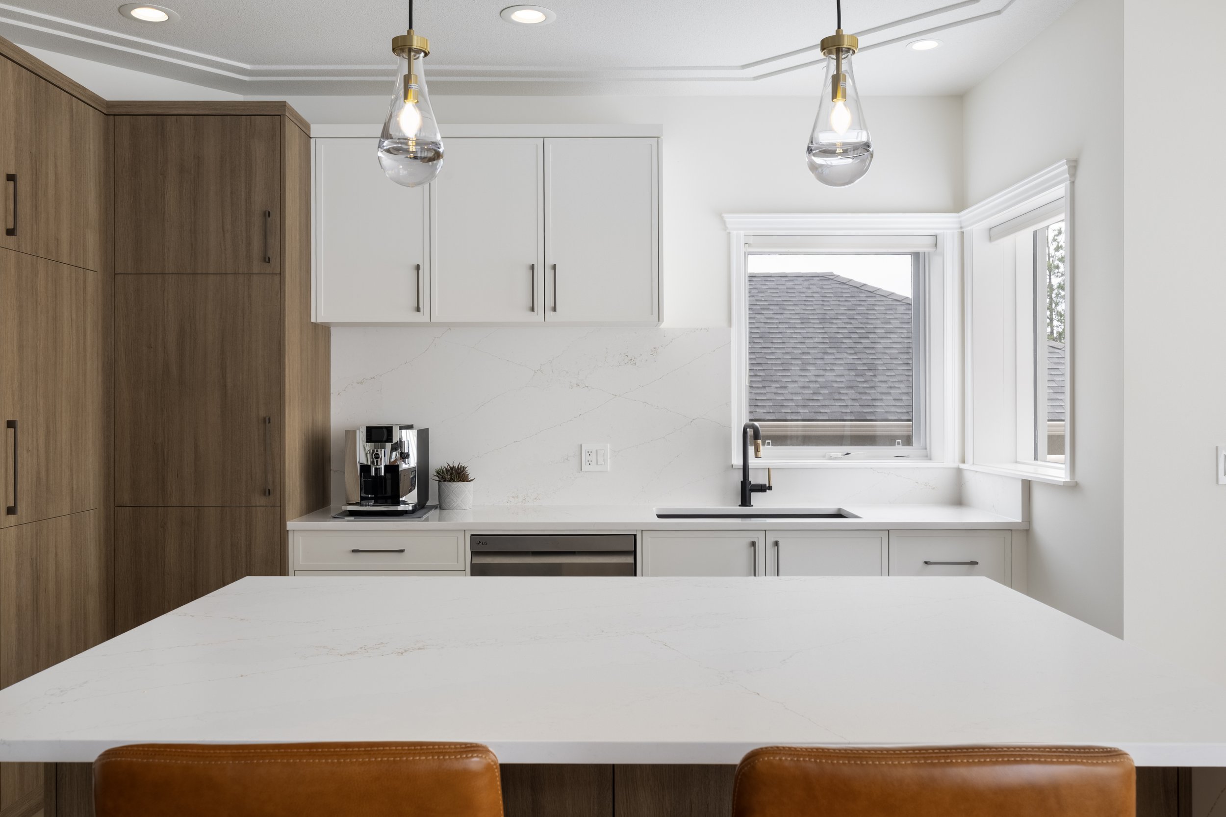 2102 Lillooet Court-2.jpg