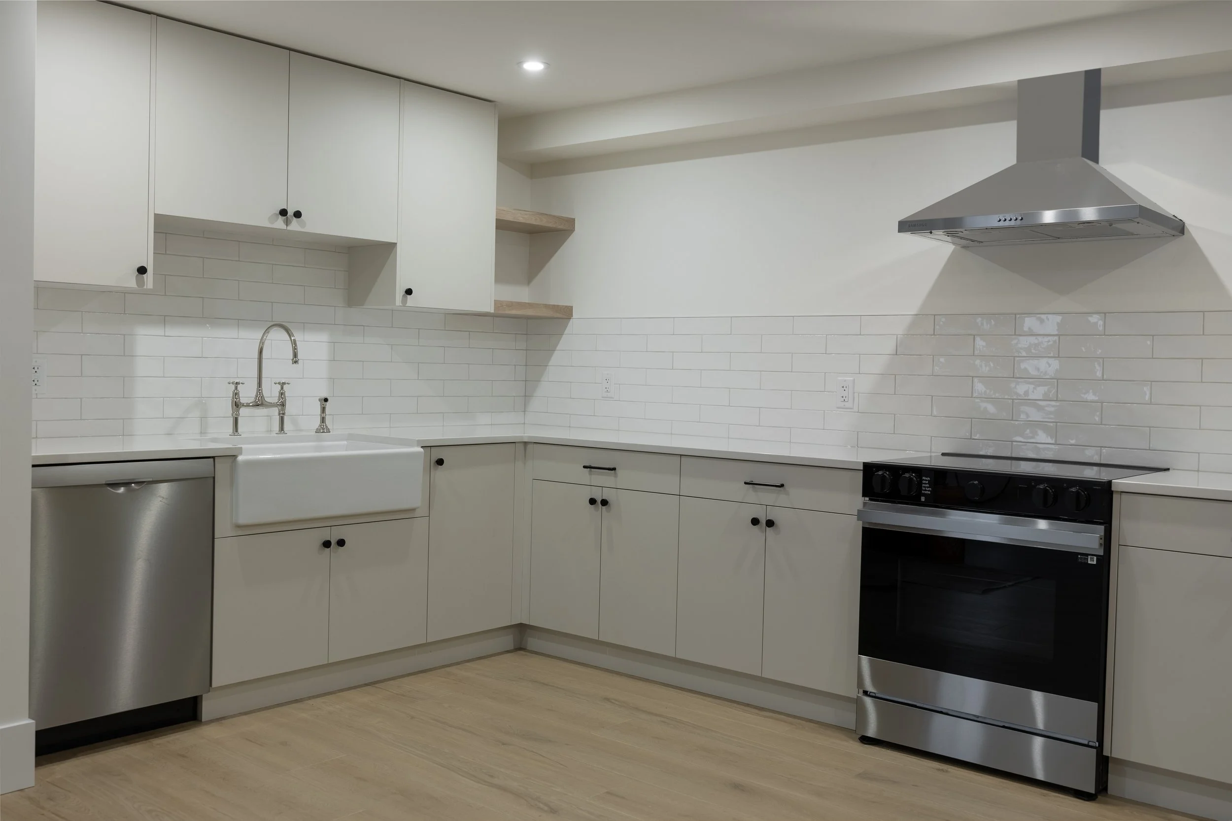 989 Montigny Road-53.jpg