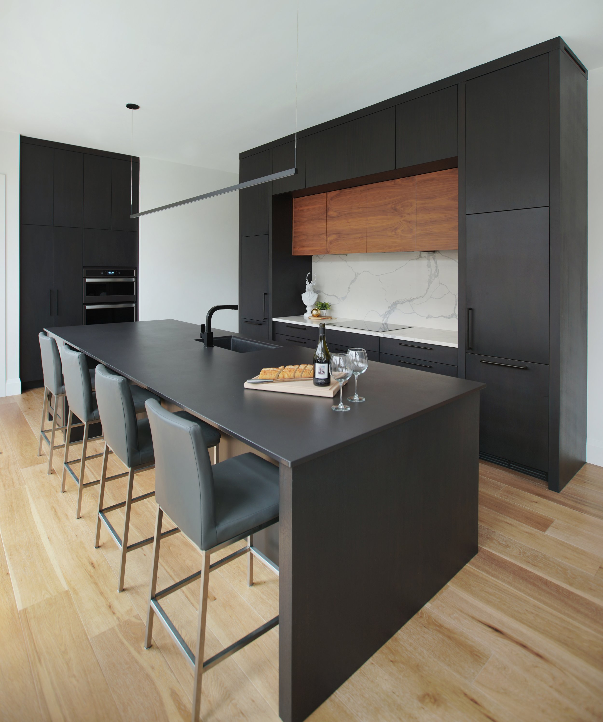 32-567 Rosecliffe Terrace London 06.jpg