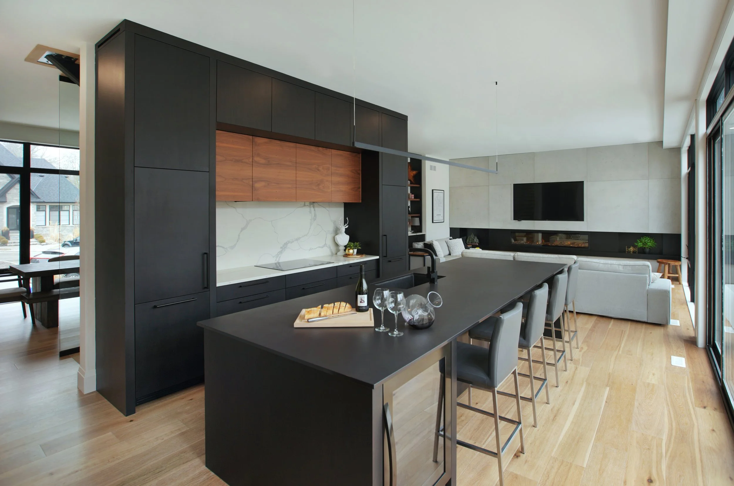 32-567 Rosecliffe Terrace London 01.jpg