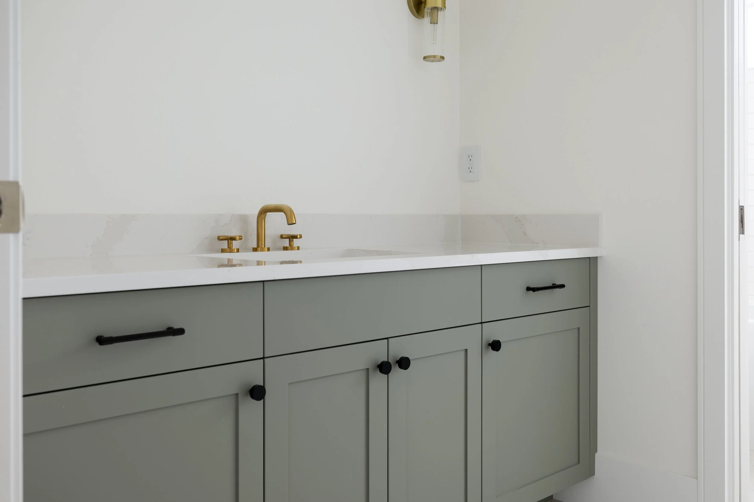 989 Montigny Road-48.jpg