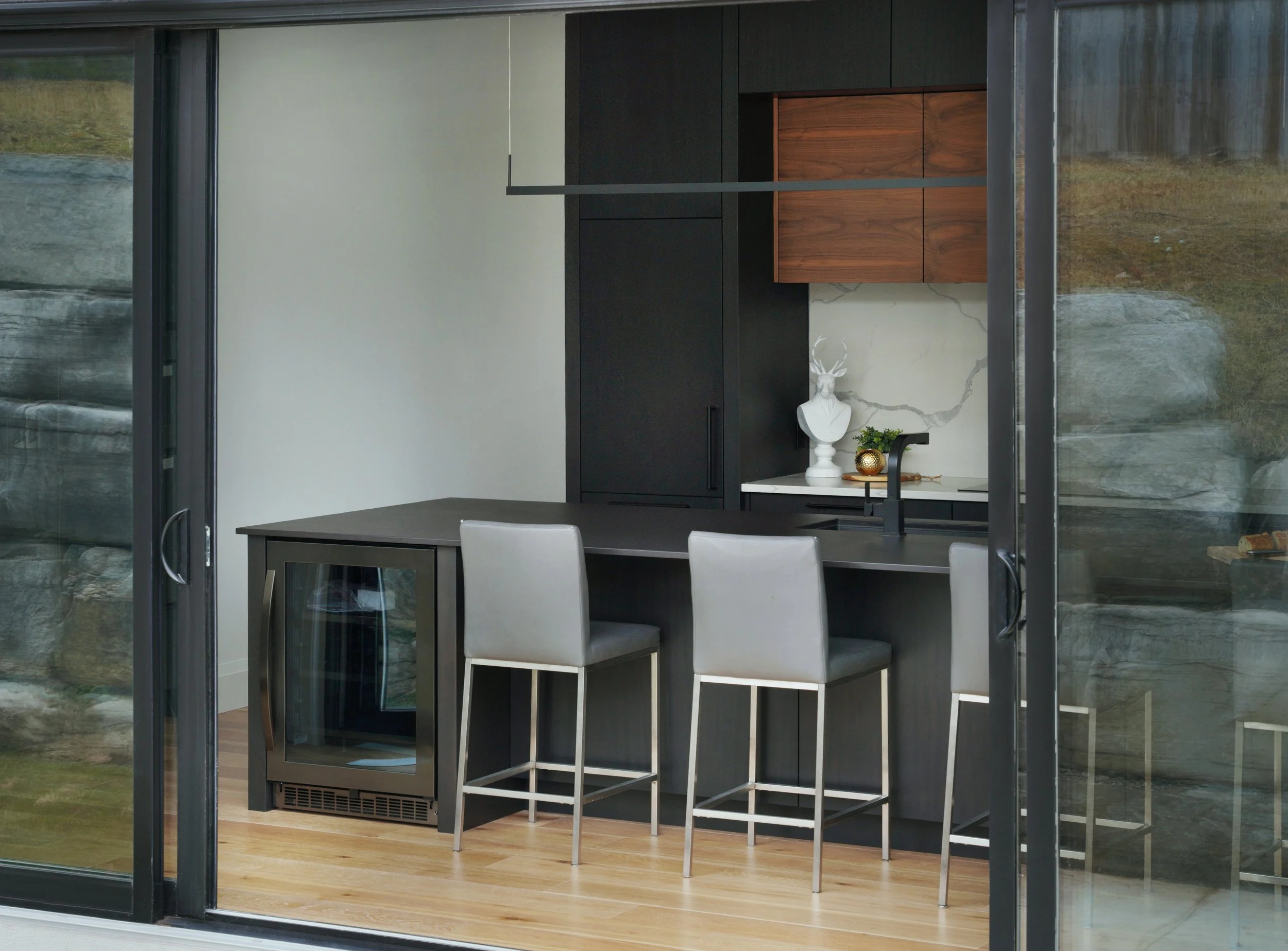 32-567 Rosecliffe Terrace London 09.jpg