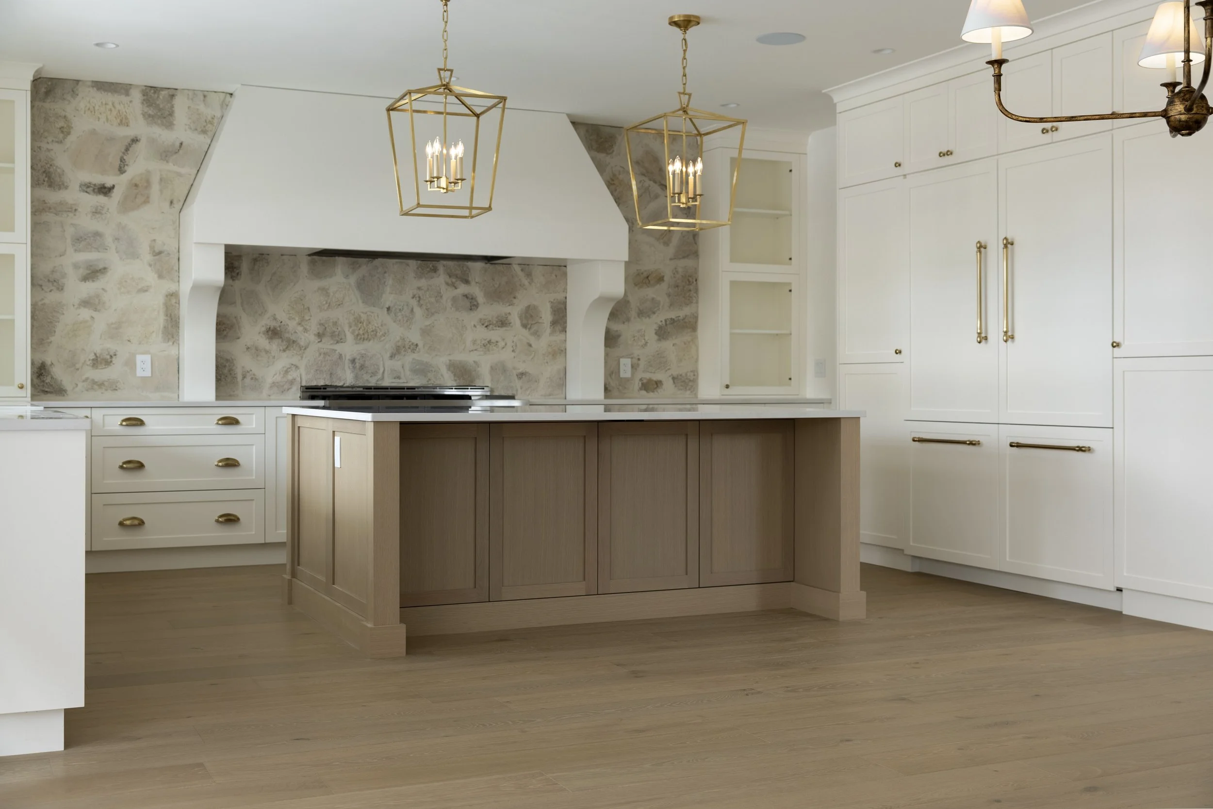 989 Montigny Road-5.jpg