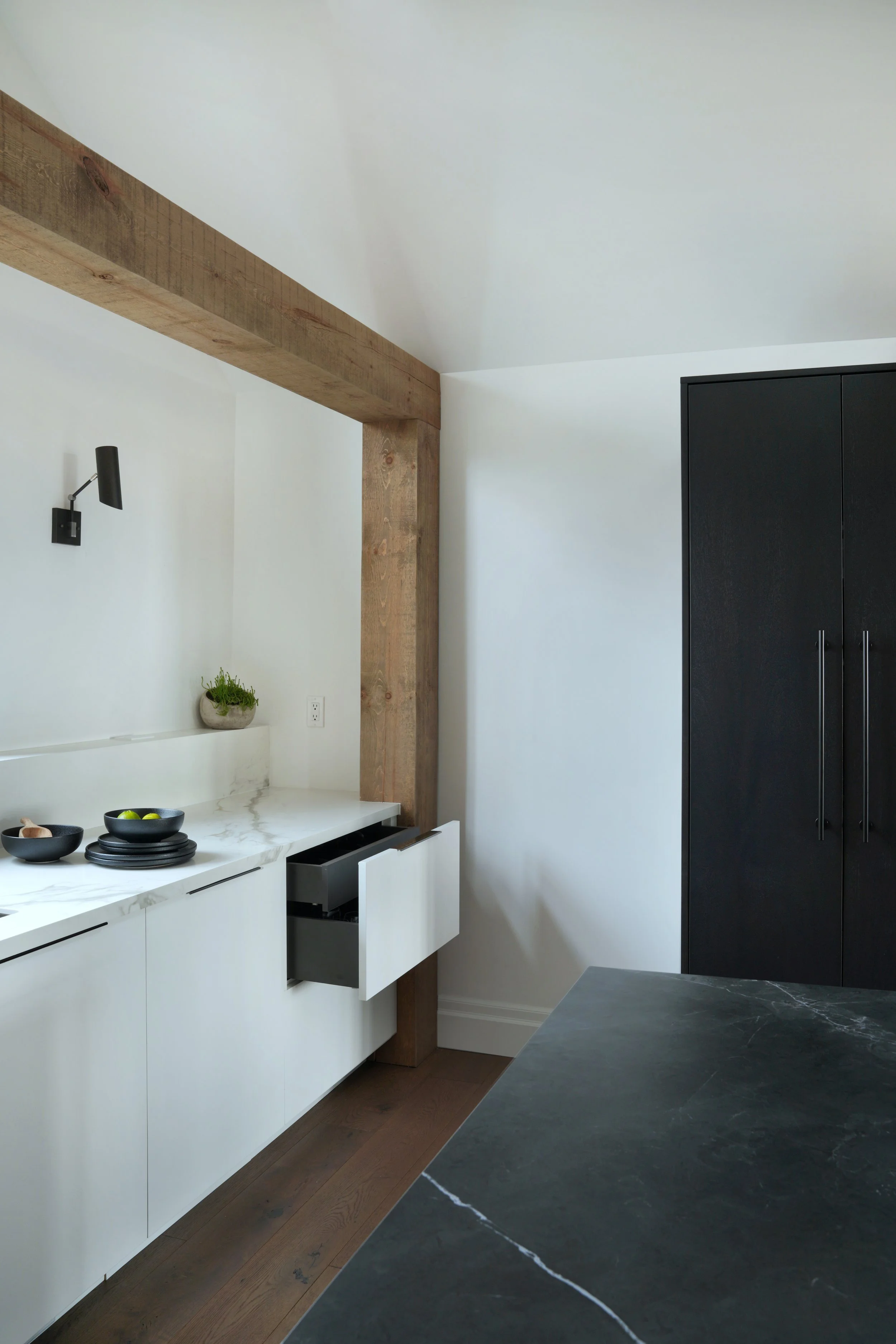 6166 Courtright Line Oil Springs 10.jpg