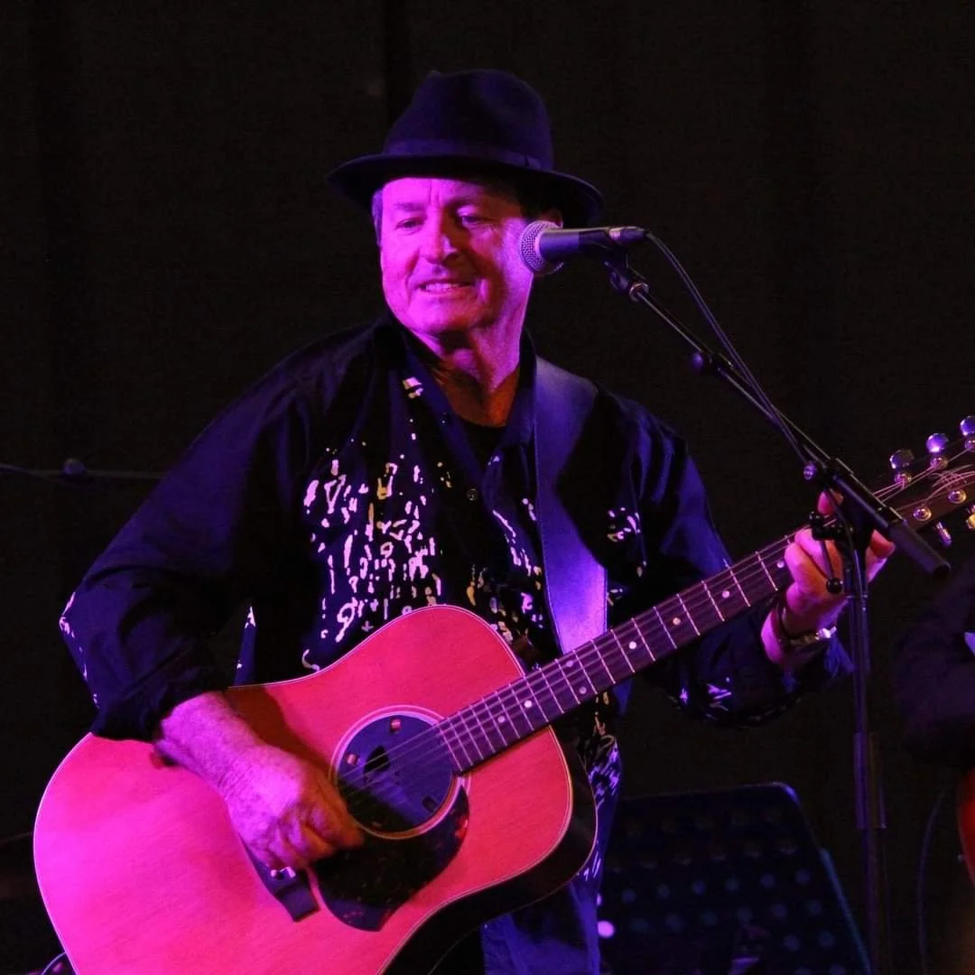 live &amp; free - Ray Macartney 