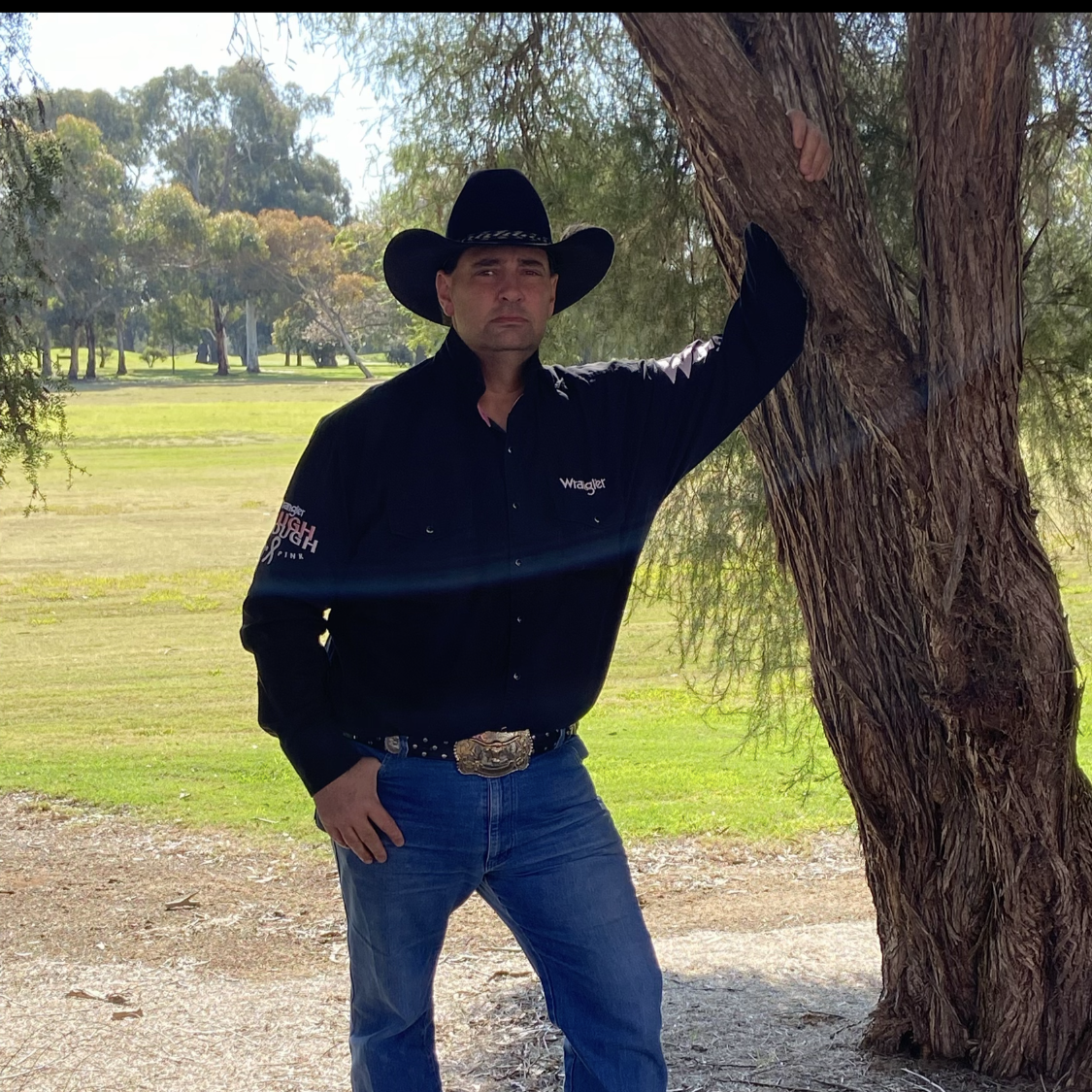 LIVE &amp; FREE - SHAUN MINNIC 