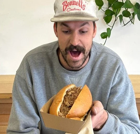 HOT BEEF ROLL