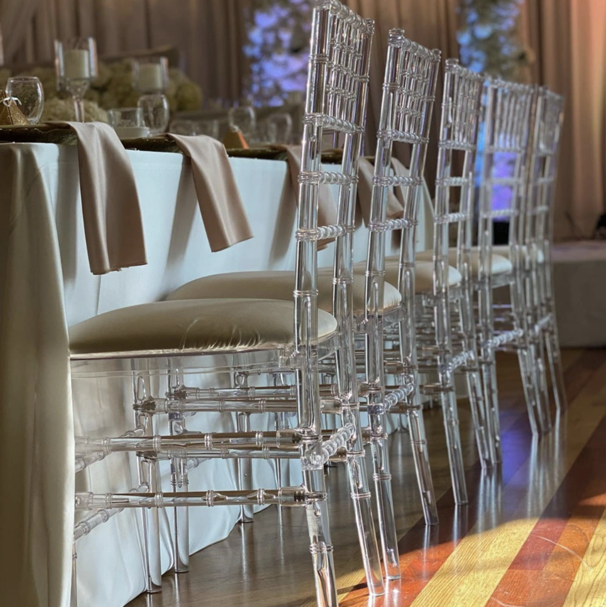 CLEAR CHIAVARI CHAIRS