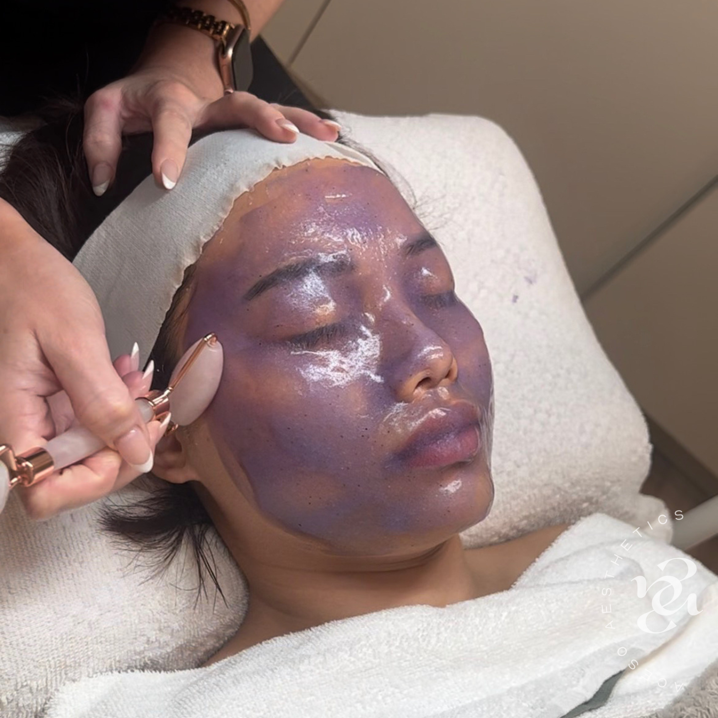 Facials Square post - with Aceso Logo - 19.PNG