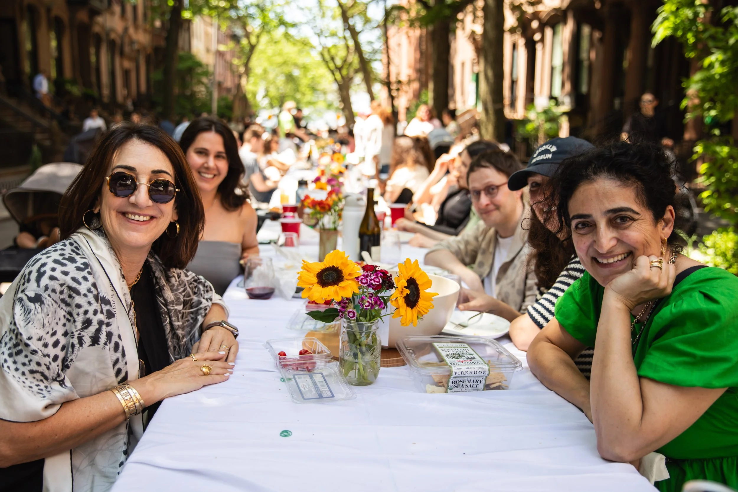 25_0517_The Longest Table-127.jpg