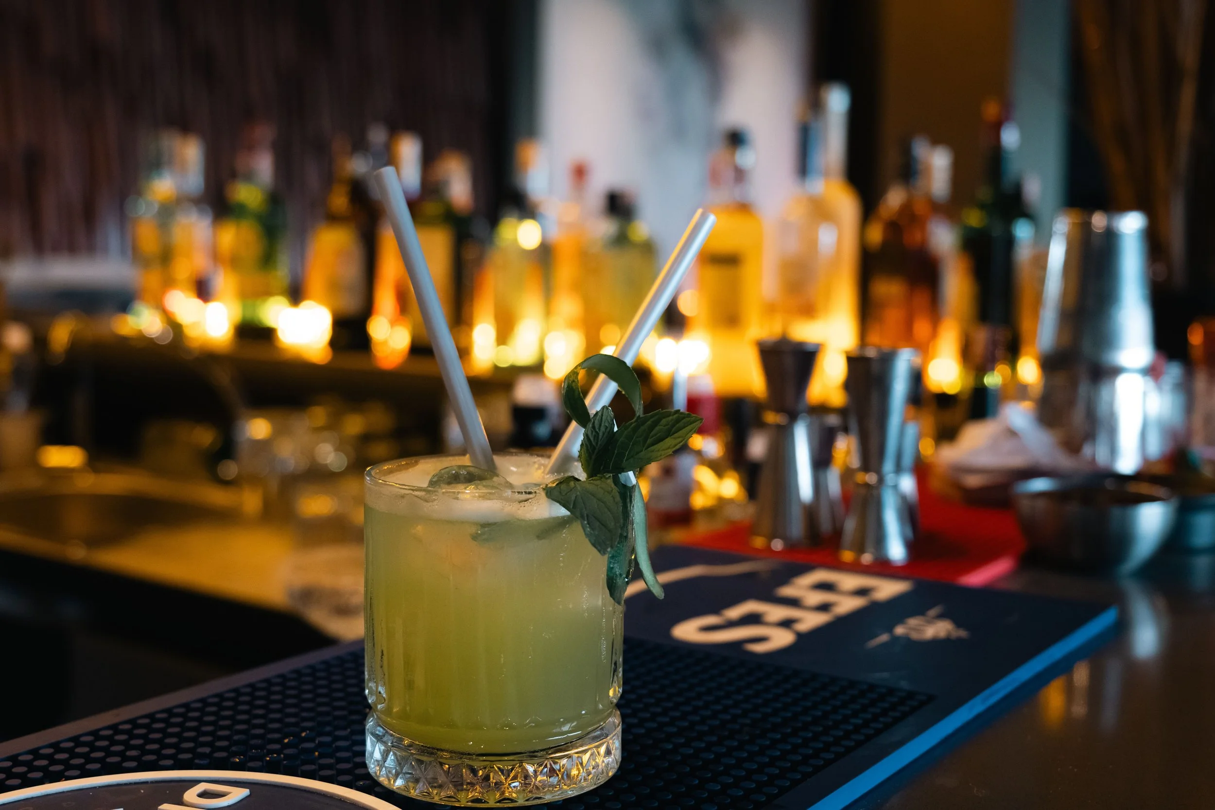 The Bar That Never Changes Is Training Its Best Guests to Leave.