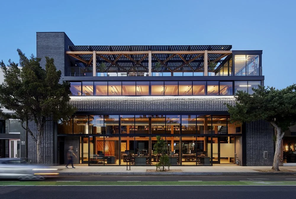 2740 Main Street 02.jpg