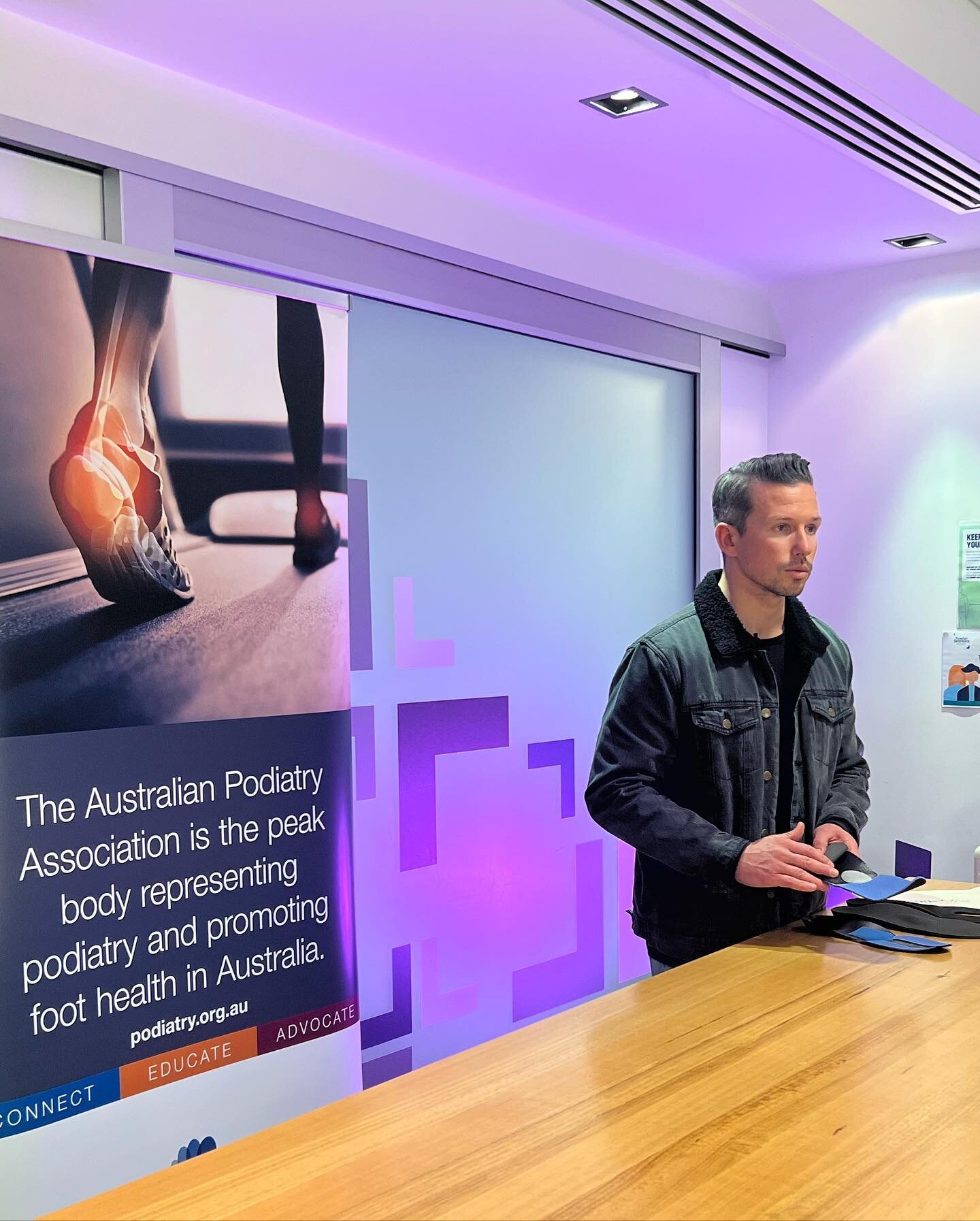 One of our directors, Michael, giving some advice on how our orthotic prescription variables can help manage forefoot pathologies with the Australian Podiatry Association webinar last night!