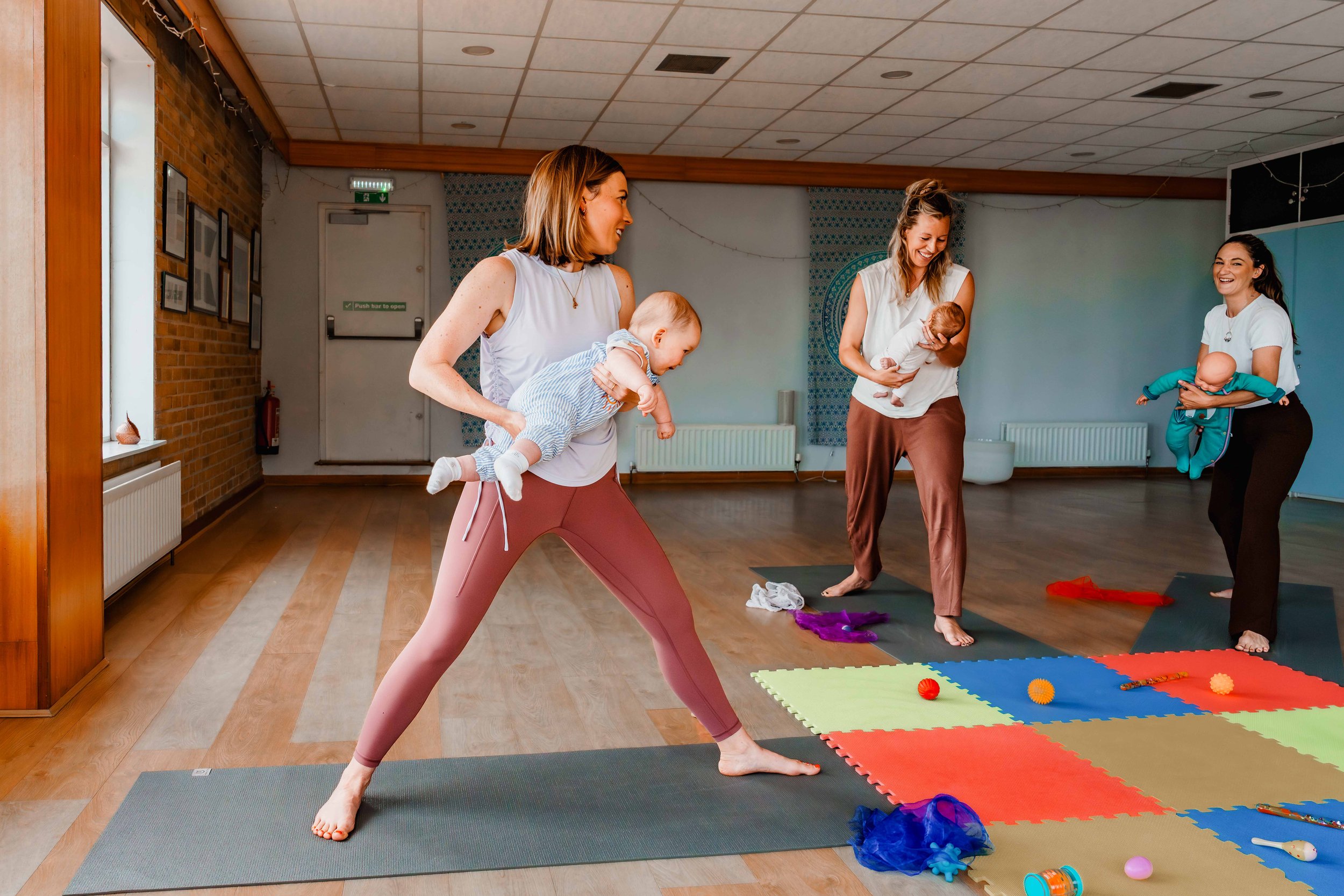 72dpi_DSC05788_JasmineYoga_EmmaSolomonPhotography.jpg