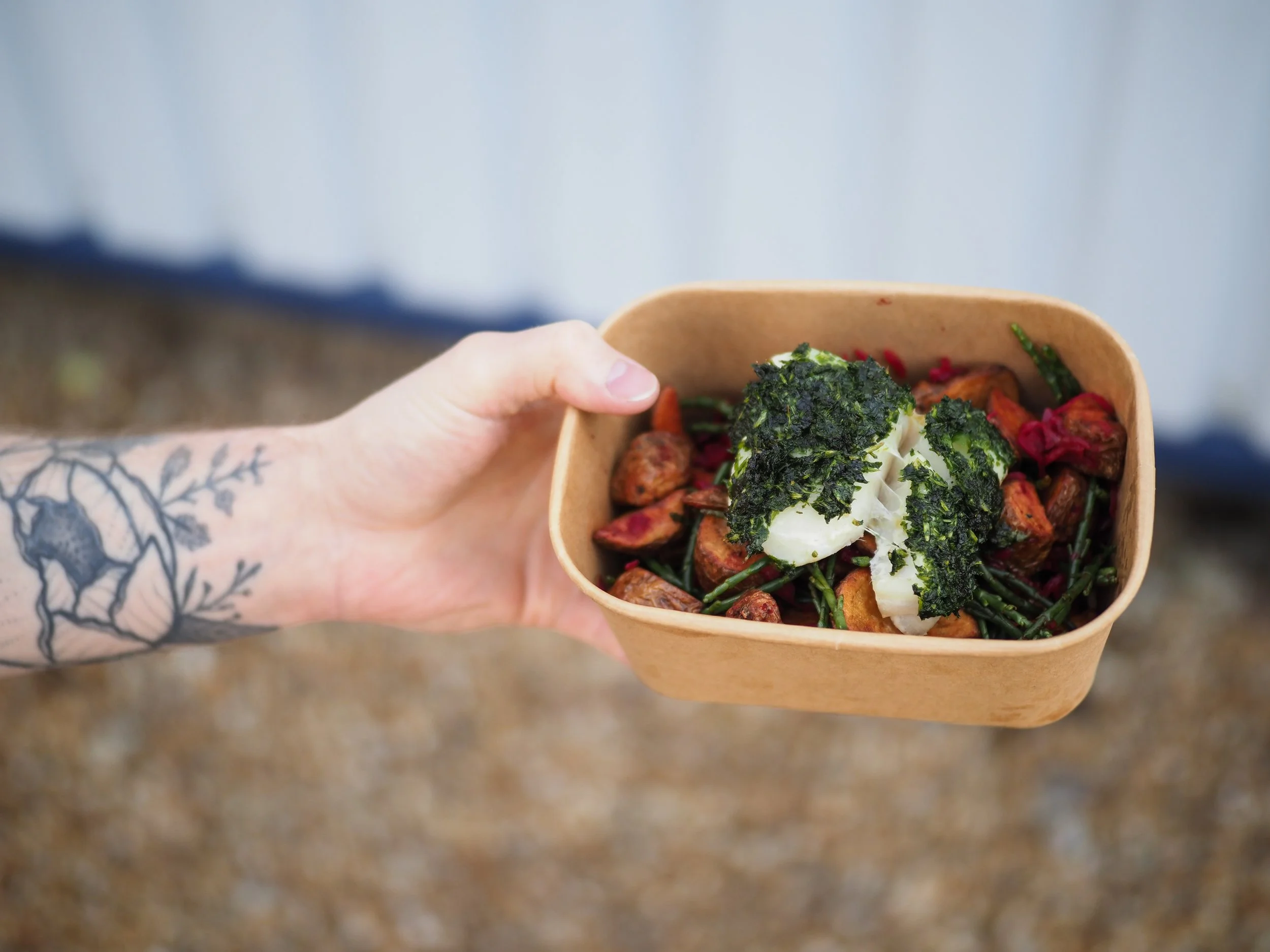 meat, fish and vegan options for hot boxes