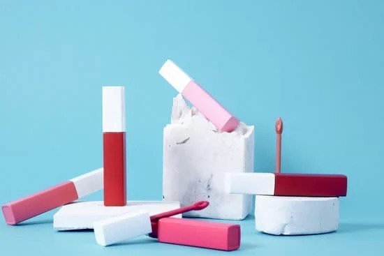 How to Start a Lipgloss Line