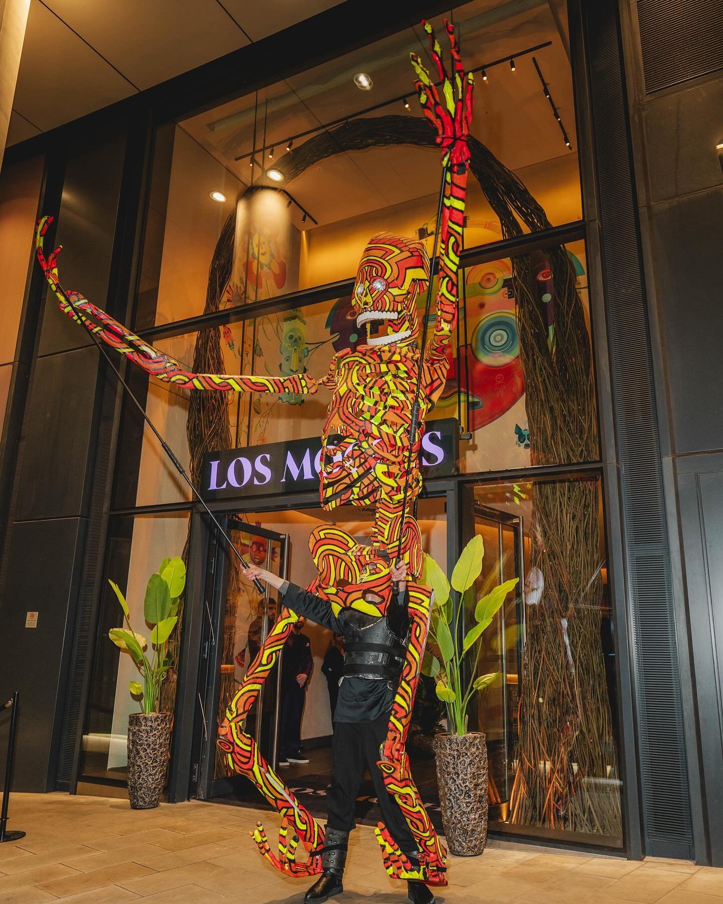 Last night, we celebrated the grand opening of our new flagship restaurant, #LosMochisLondonCity at 100 Liverpool Street ✨

The night saw some surreal entertainment including the live carving of a whole Blue Fin Tuna by our Executive Chef Leonard Tan