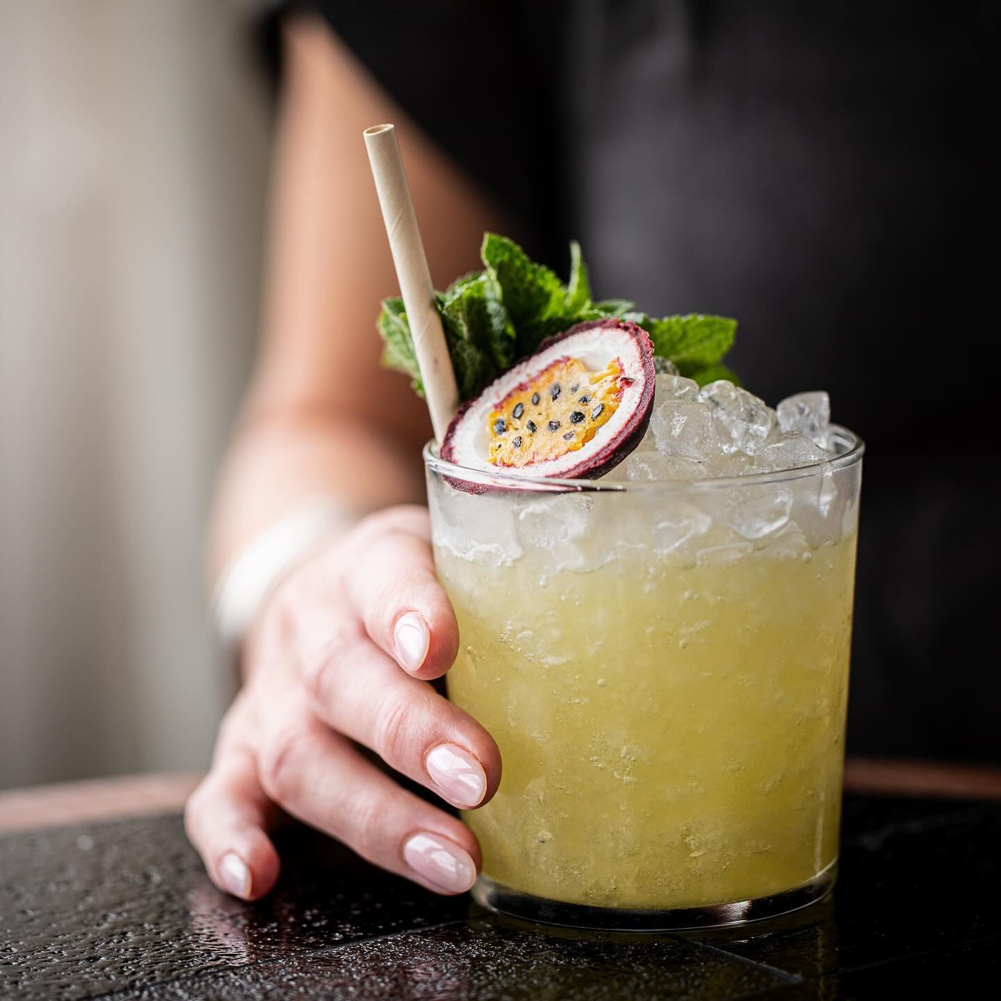 Caipirinhas, Margaritas, and more - all freshly shaken (or stirred) cocktails await on our #LosMochisLondonCity rooftop terrace.

In honour of #WorldCocktailDay tomorrow, take a seat during golden hour with an alluring cocktail in hand as you settle 