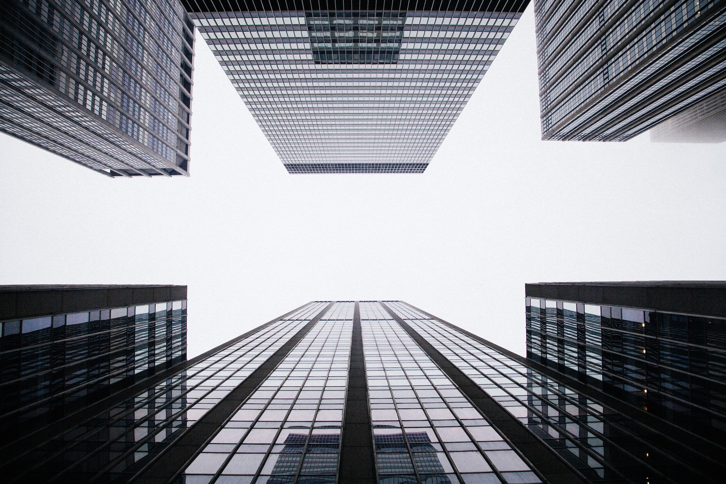 Our Head Consultant, Lara Dudley Ward, brings extensive experience in connecting individuals with the right legal representation and professional services from forensic accountants, translators and cross border experts and all forms of Legal represen