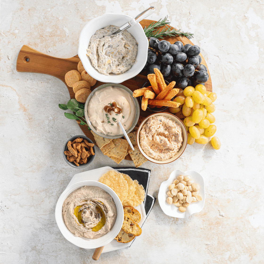 Holiday party in a stack! Introducing Summerhill's dip stack ๐ฅ 