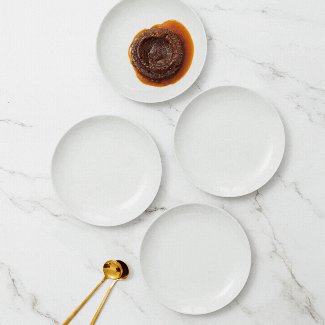 Meet your holiday dinner dessert: Salted Caramel Chocolate Lava Cake! 